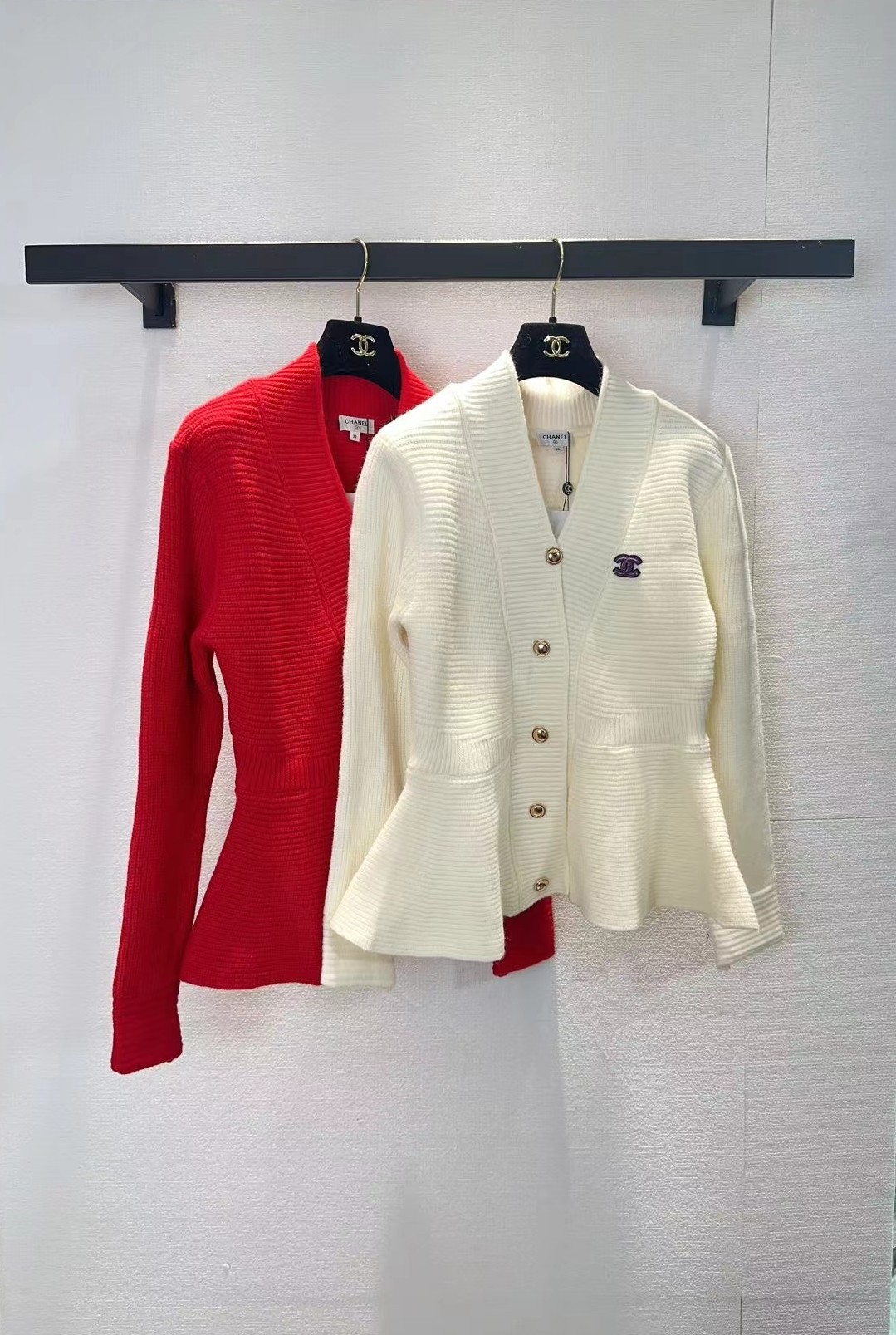 NO:686336,chanel Chanel two-color cardigan,,chanel,chanel,19860909chanel香奈儿两色开衫,,chanel,chanel,,Women's clothing