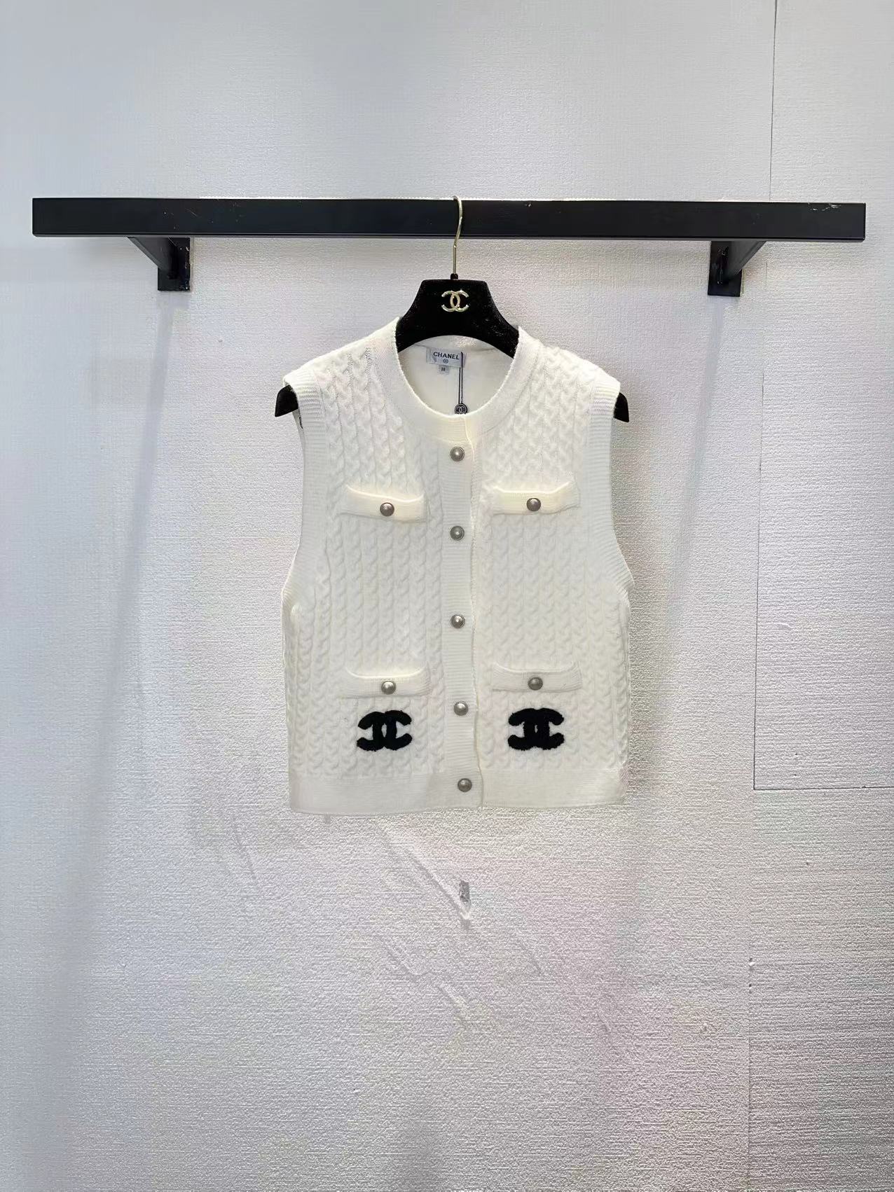 NO:738110,chanel Chanel vest vest SML,,chanel,chanel,19860909chanel香奈儿马甲背心SML,,chanel,chanel,,Women's clothing