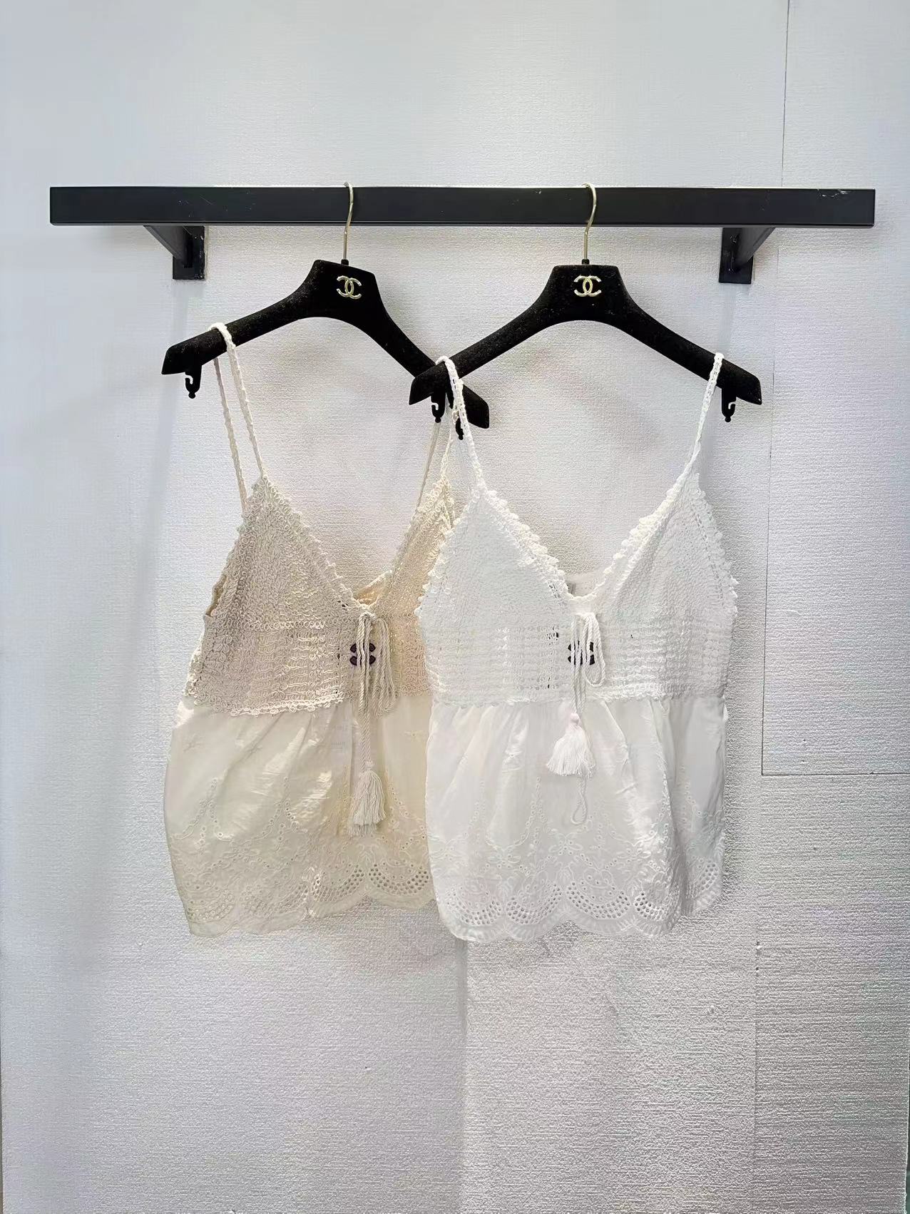 NO:738108,chanel Chanel two-color camisole SML,,chanel,chanel,19860909chanel香奈儿两色吊带背心SML,,chanel,chanel,,Women's clothing