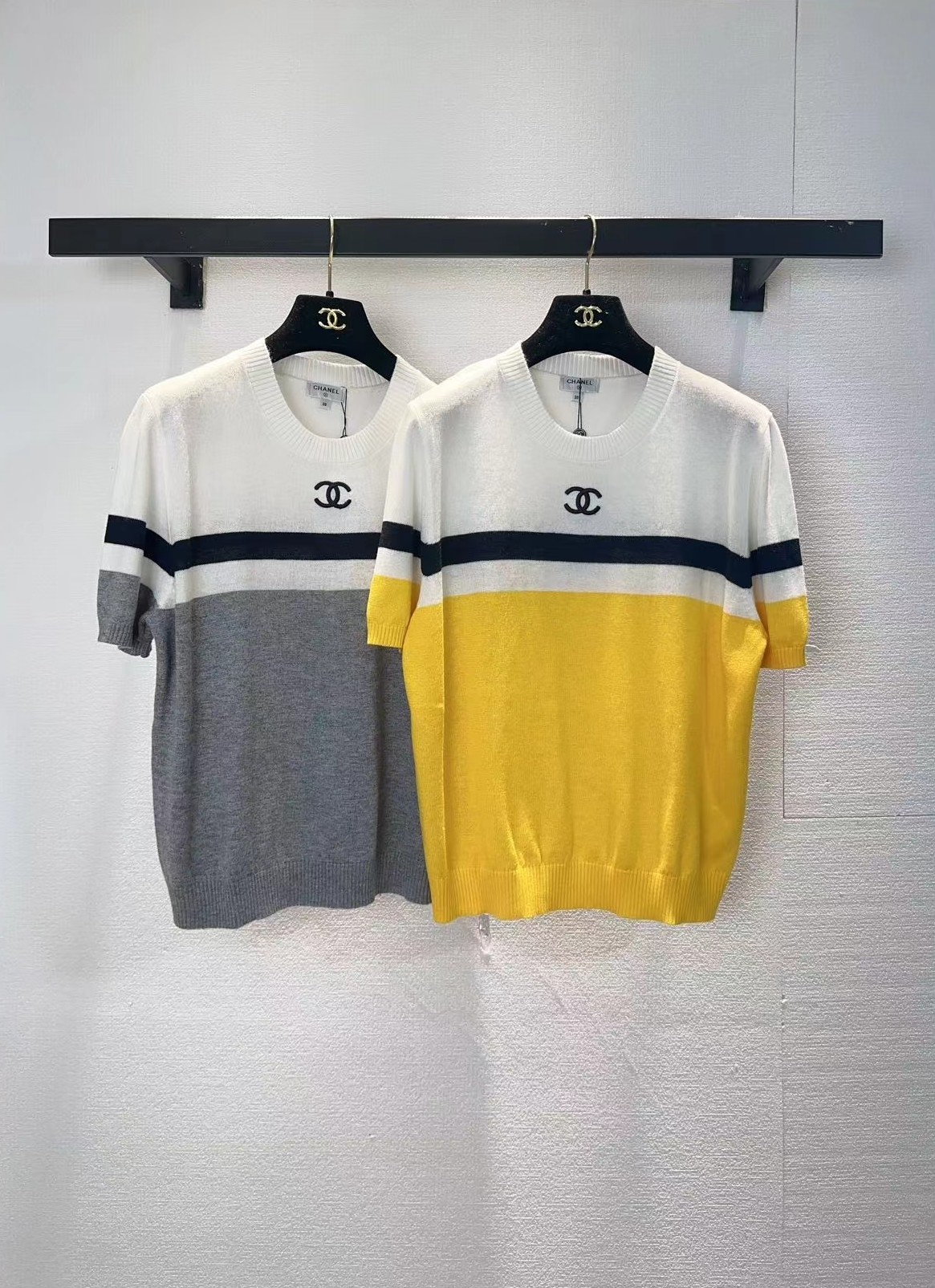 NO:738087,chanel Chanel two-color short-sleeved SML,,chanel,chanel,T-shirt,19860909chanel香奈儿两色短袖SML,,chanel,chanel,T-shirt,,Women's clothing
