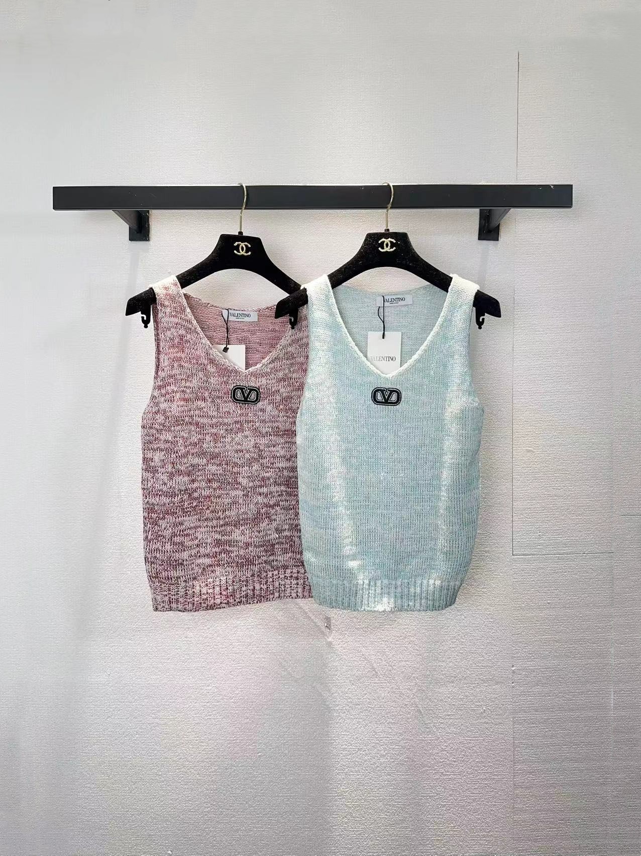 NO:749430,Valentino two-color vest SML,,valentino,19860909华伦天奴两色背心SML,,valentino,,Women's clothing