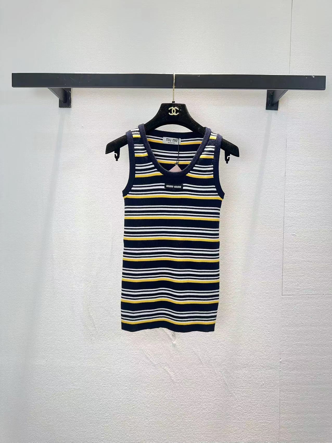 NO:750367,miumiu striped vest SML,,miumiu,19860909miumiu条纹背心SML,,miumiu,,Women's clothing