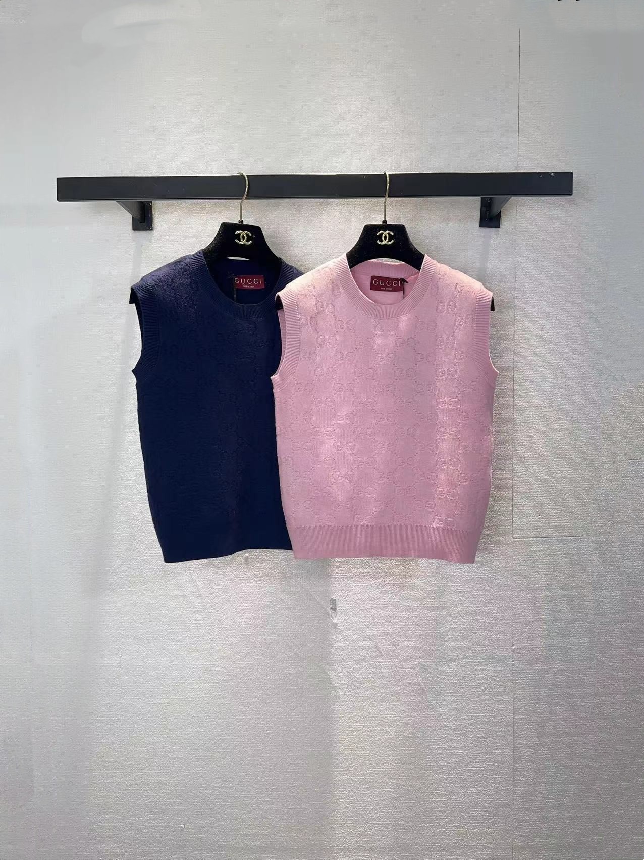 NO:750372,GUCCI Gucci two-color vest official website synchronization SML,,gucci,gucci,19860909GUCCI古驰两色背心官网同步SML,,gucci,gucci,,Women's clothing