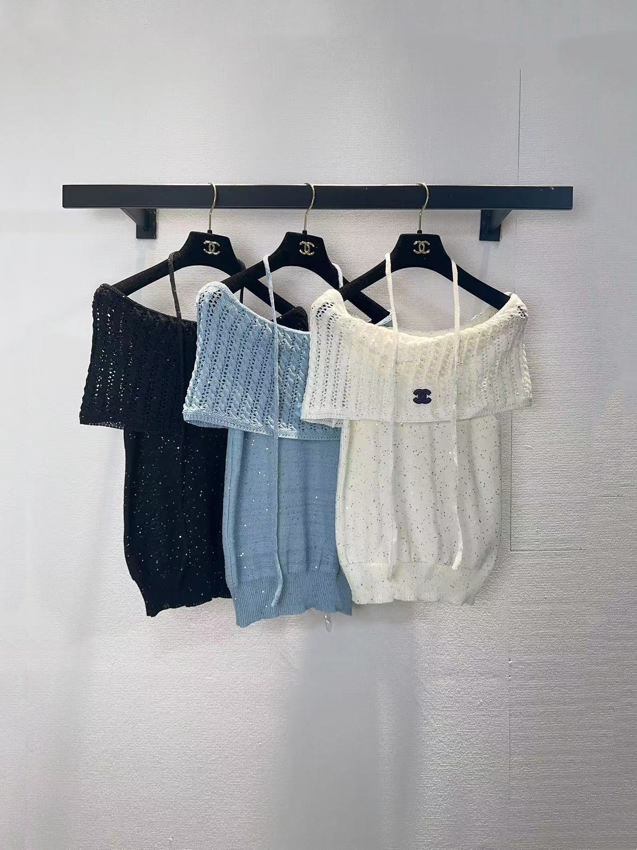 NO:751729,Chanel Chanel three-color one-shoulder,,chanel,chanel,19860909chanel香奈儿三色一字肩,,chanel,chanel,,Women's clothing