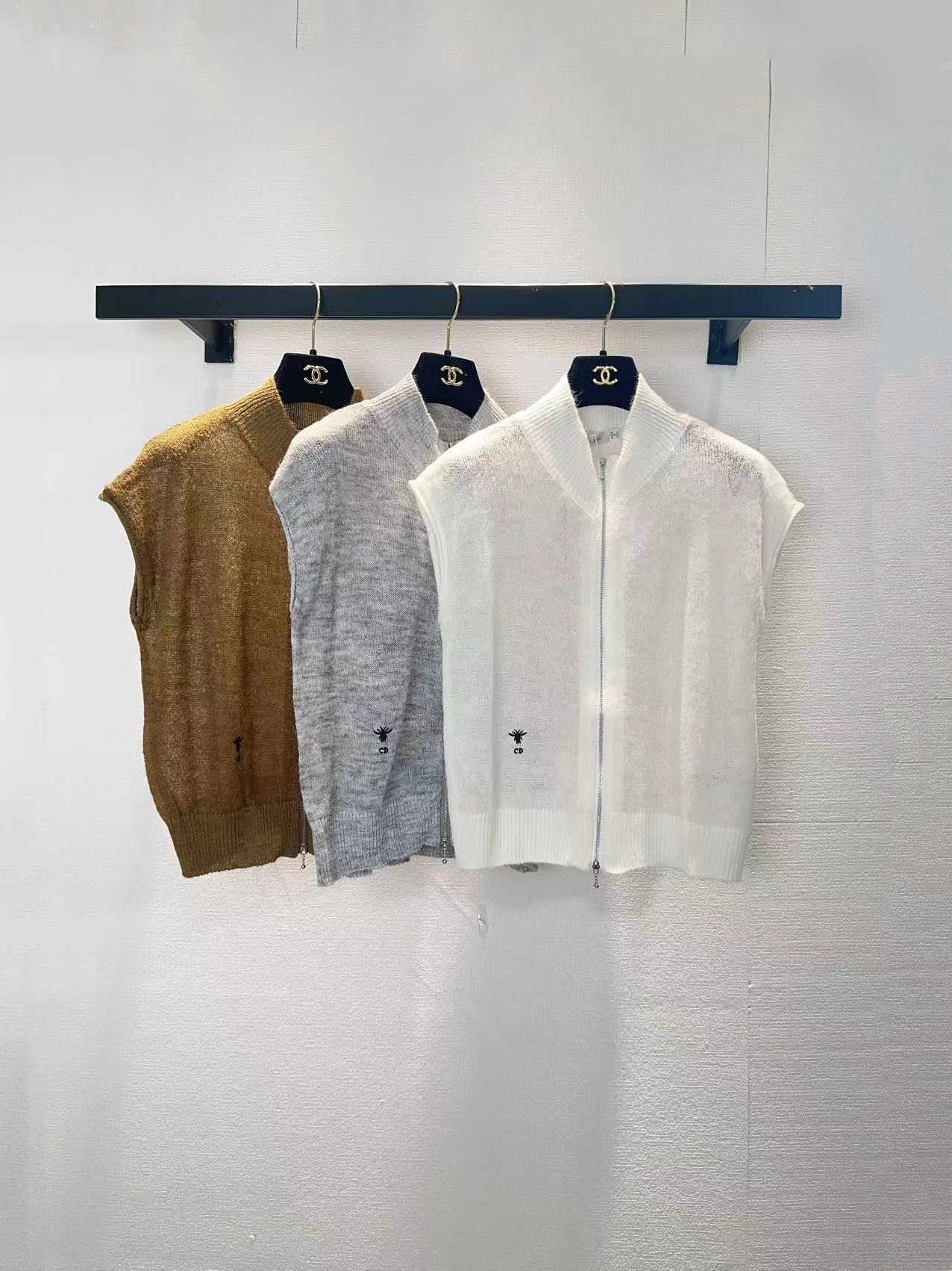 NO:751721,Dior Dior three-color zipper vest cardigan,,dior,dior,19860909Dior迪奥三色拉链背心开衫,,dior,dior,,Women's clothing