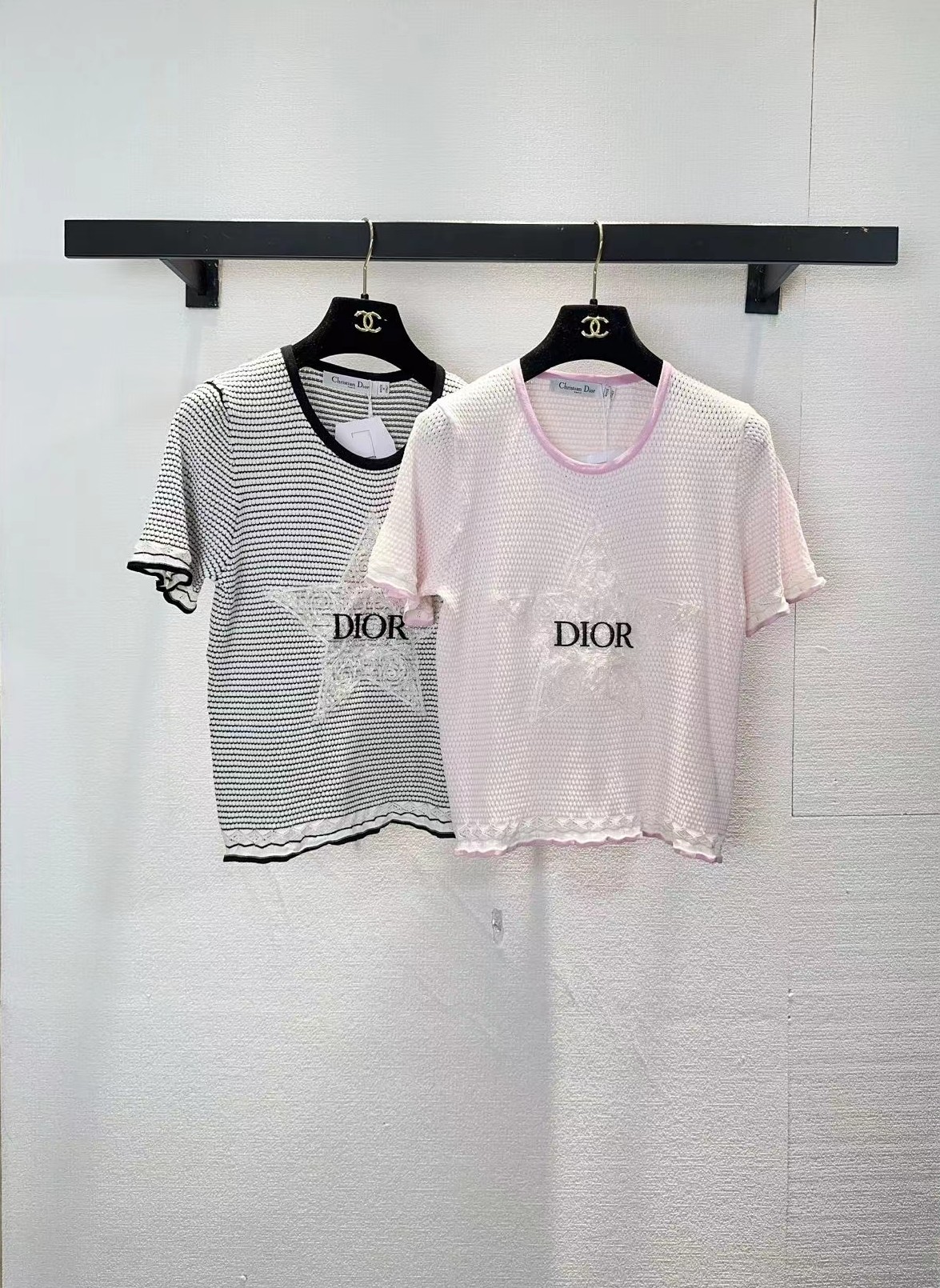 NO:752288,Dior Dior two-color short-sleeved SML,,dior,dior,T-shirt,19860909Dior迪奥两色短袖SML,,dior,dior,T-shirt,,Women's clothing