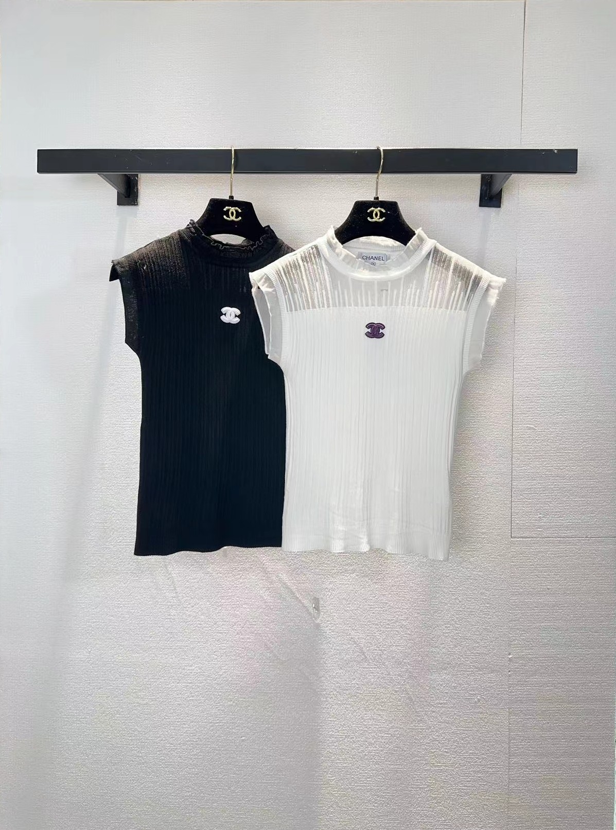 NO:753267,chanel Chanel two-color vest,,chanel,chanel,19860909chanel香奈儿两色背心,,chanel,chanel,,Women's clothing