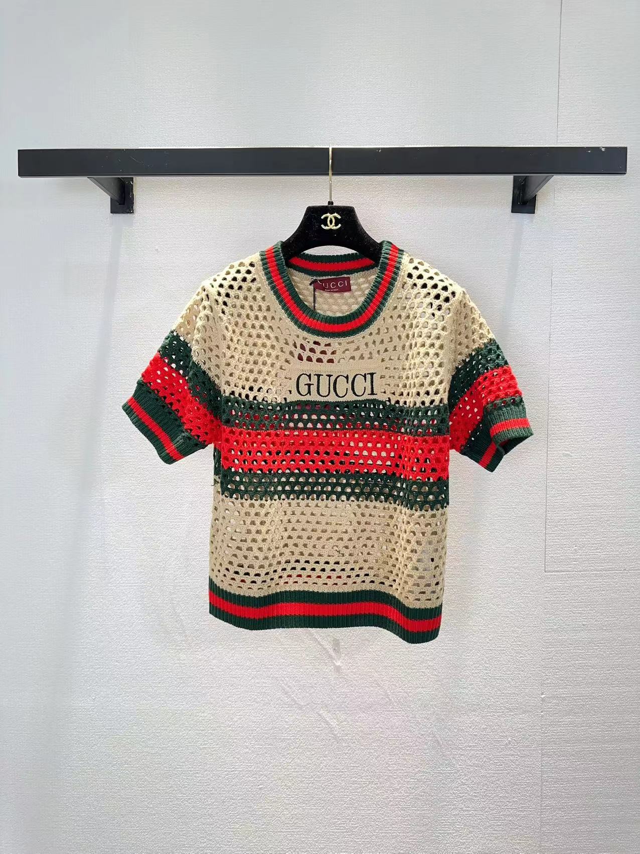NO:762039,GUCCI Gucci pullover short-sleeved,,gucci,gucci,T-shirt,19860909GUCCI古驰套头短袖,,gucci,gucci,T-shirt,,Women's clothing