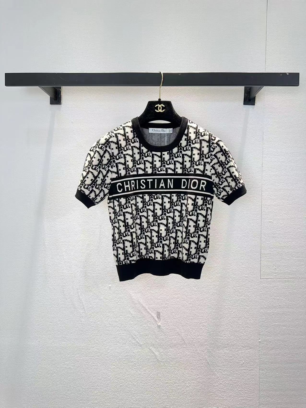 NO:762019,Dior Dior pullover short-sleeved,,dior,dior,T-shirt,19860909Dior迪奥套头短袖,,dior,dior,T-shirt,,Women's clothing