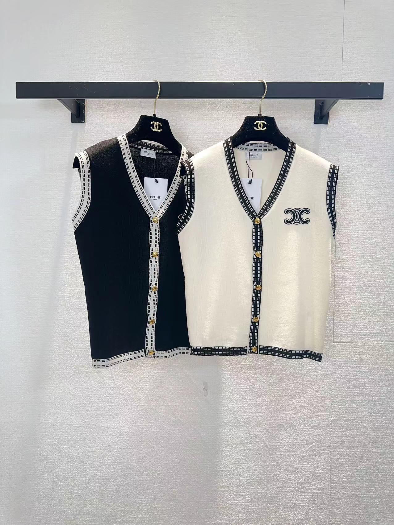 NO:762023,Celine two-color vest,,celine,19860909Celine两色背心,,celine,,Women's clothing