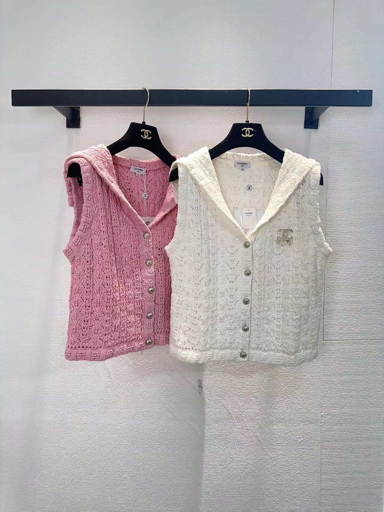 NO:762001,chanel Chanel two-color vest SML,,chanel,chanel,19860909chanel香奈儿两色马甲背心SML,,chanel,chanel,,Women's clothing