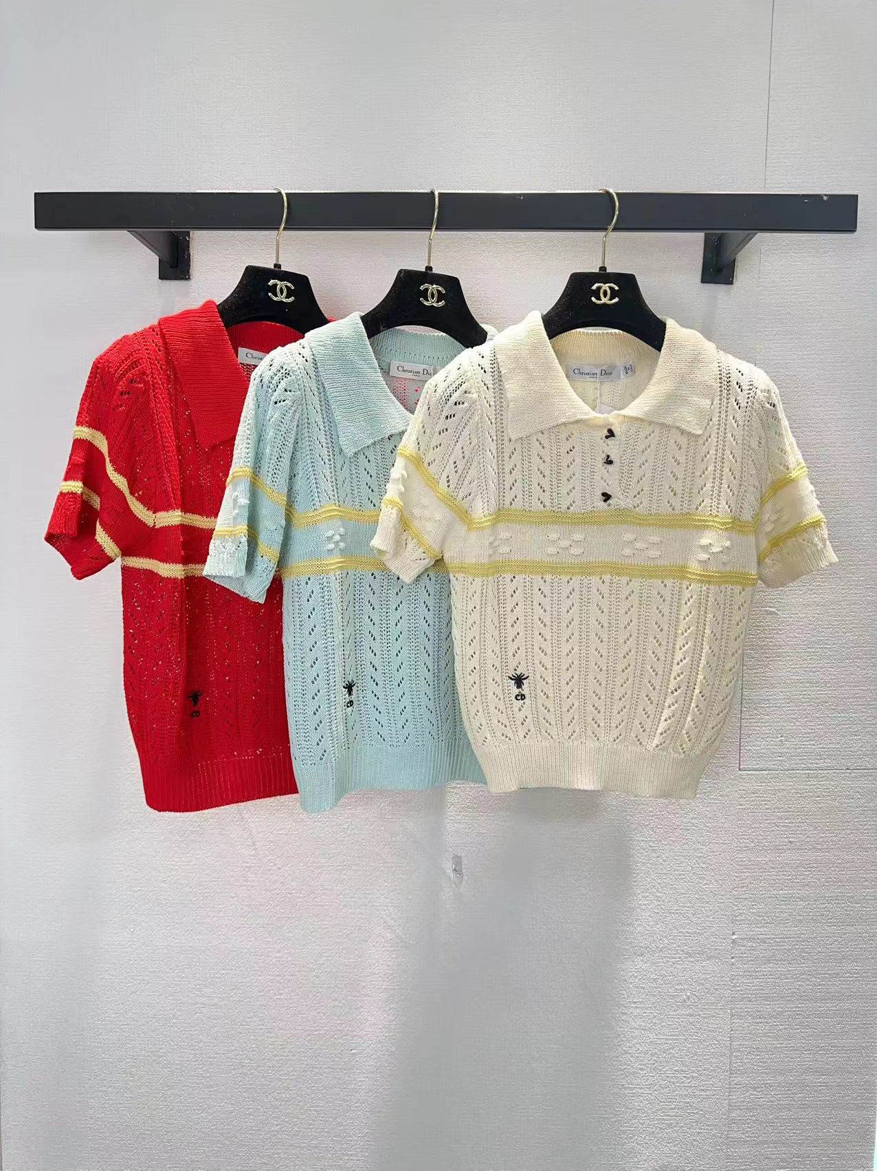 NO:761948,Dior Dior three-color lapel short-sleeved,,dior,dior,T-shirt,19860909Dior迪奥三色翻领短袖,,dior,dior,T-shirt,,Women's clothing