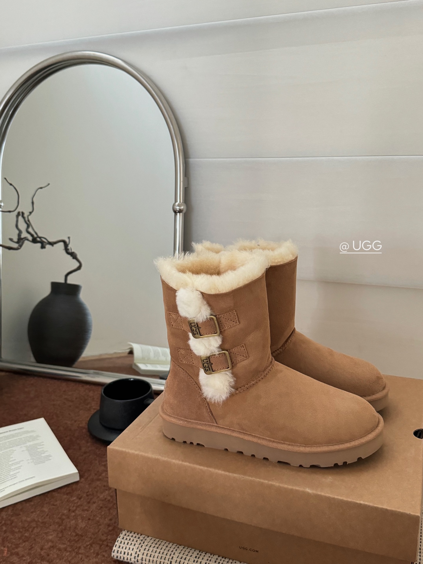 new栗色2扣实拍Ugg