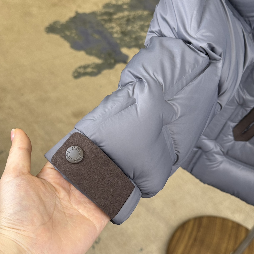 #正品级：𝐙𝐄𝐆𝐍𝐀 ｜杰尼亚 户外连帽羽绒服#Z01#𝗦𝗶𝘇𝗲：48# 50# 52# 54# 56#