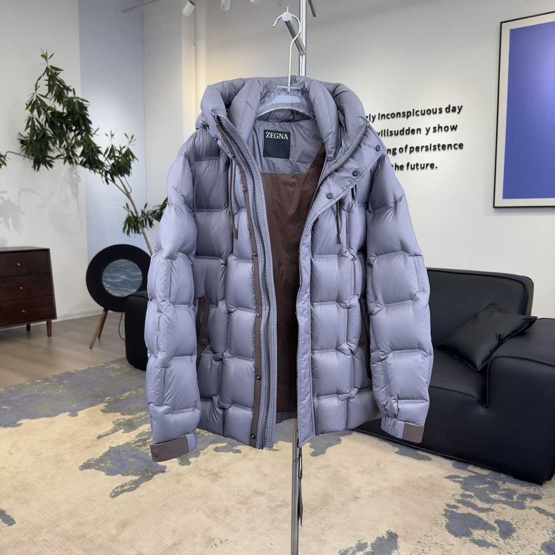 #正品级：𝐙𝐄𝐆𝐍𝐀 ｜杰尼亚 户外连帽羽绒服#Z01#𝗦𝗶𝘇𝗲：48# 50# 52# 54# 56#