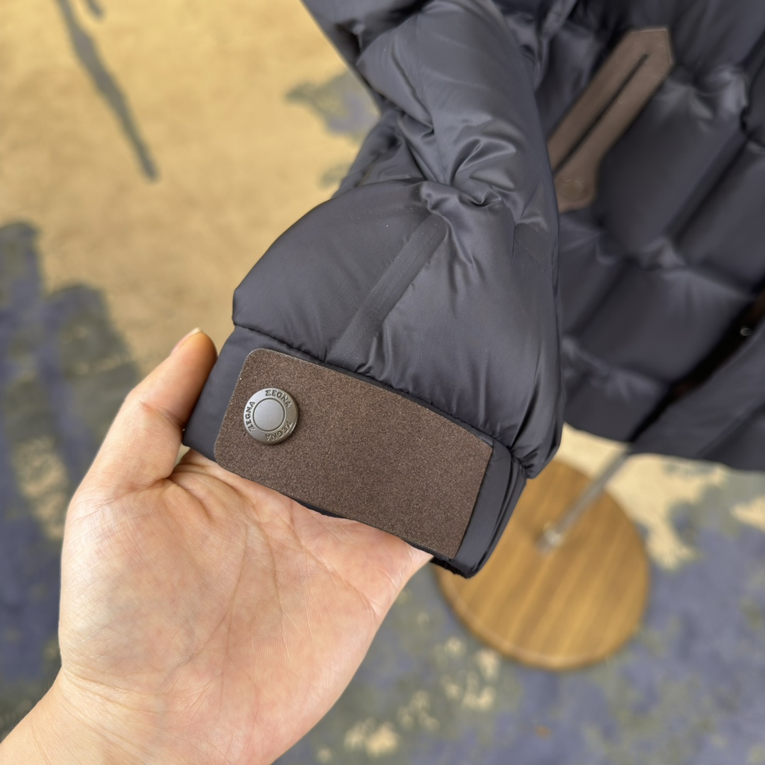 #正品级：𝐙𝐄𝐆𝐍𝐀 ｜杰尼亚 户外连帽羽绒服#Z01#𝗦𝗶𝘇𝗲：48# 50# 52# 54# 56#