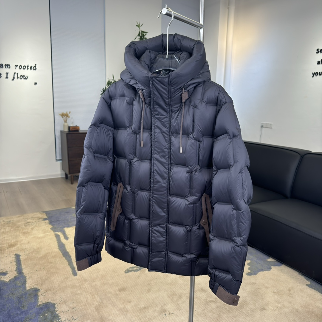 #正品级：𝐙𝐄𝐆𝐍𝐀 ｜杰尼亚 户外连帽羽绒服#Z01#𝗦𝗶𝘇𝗲：48# 50# 52# 54# 56#