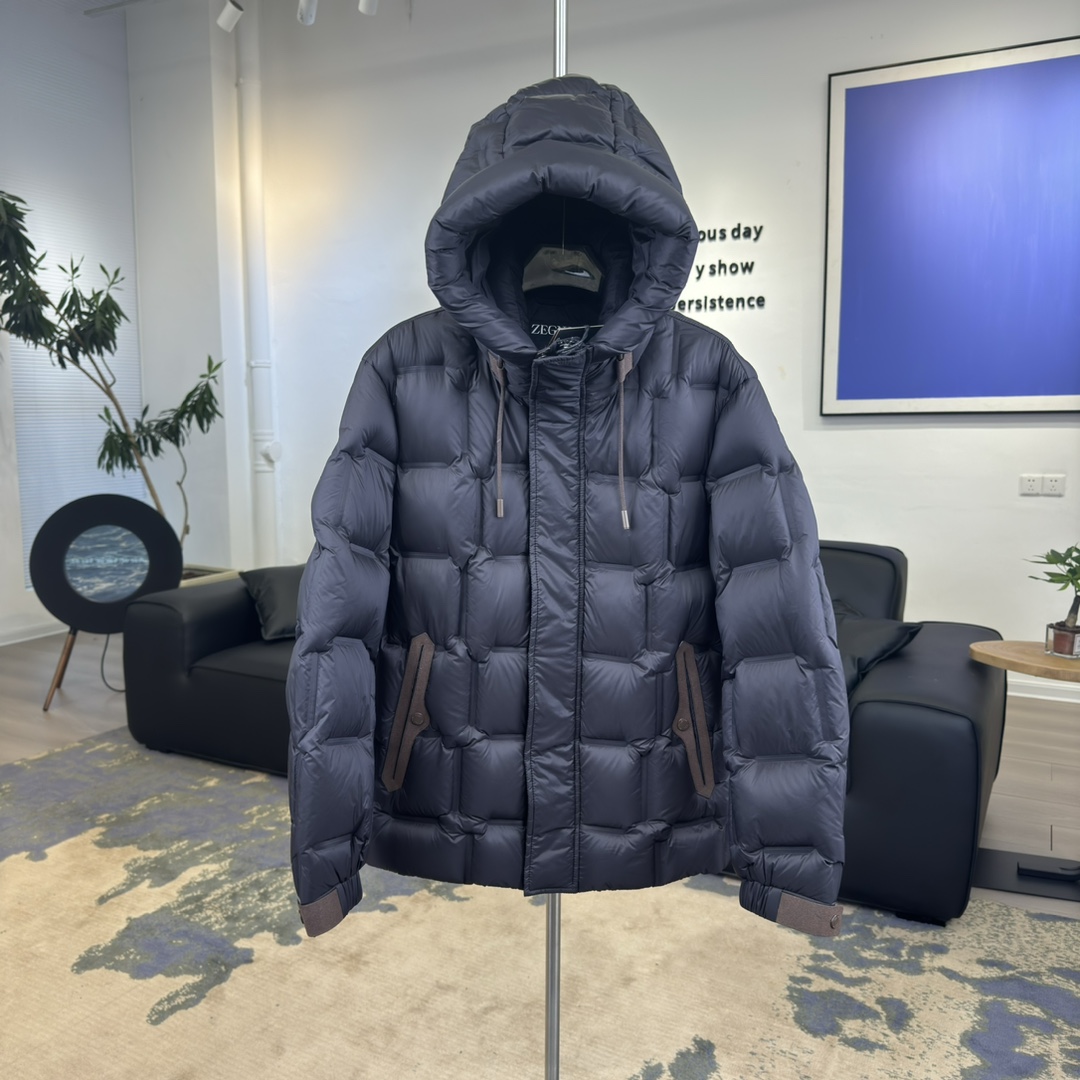 #正品级：𝐙𝐄𝐆𝐍𝐀 ｜杰尼亚 户外连帽羽绒服#Z01#𝗦𝗶𝘇𝗲：48# 50# 52# 54# 56#