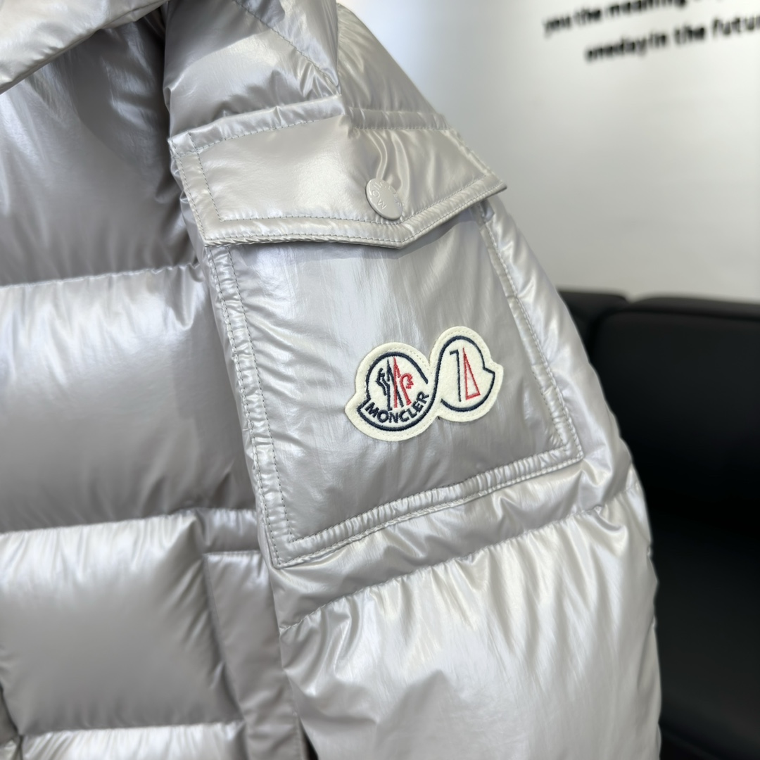 #正品级：𝑴𝒐𝒏𝒄𝒍𝒆𝒓｜盟可睐 蒙口 𝑴𝒂𝒚𝒂 𝟳𝟬周年限定款羽绒服#086# 𝑺𝒊𝒛𝒆：𝟭# 𝟮# 