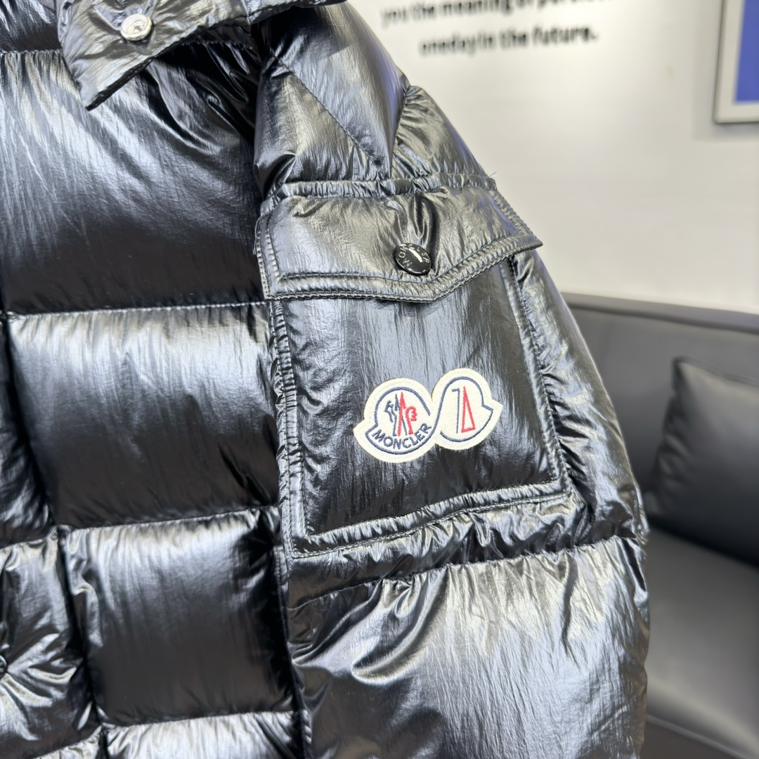 #正品级：𝑴𝒐𝒏𝒄𝒍𝒆𝒓｜盟可睐 蒙口 𝑴𝒂𝒚𝒂 𝟳𝟬周年限定款羽绒服#086# 𝑺𝒊𝒛𝒆：𝟭# 𝟮# 