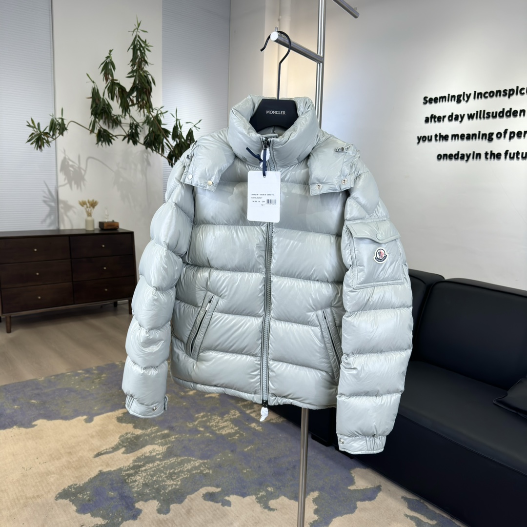 #正品级:𝗠𝗼𝗻𝗰𝗹𝗲𝗿｜盟可睐/蒙口 𝗠𝗮𝘆𝗮玛雅 陈奕迅同款 羽绒服#07#𝗦𝗶𝘇𝗲：𝟭# 𝟮# 𝟯