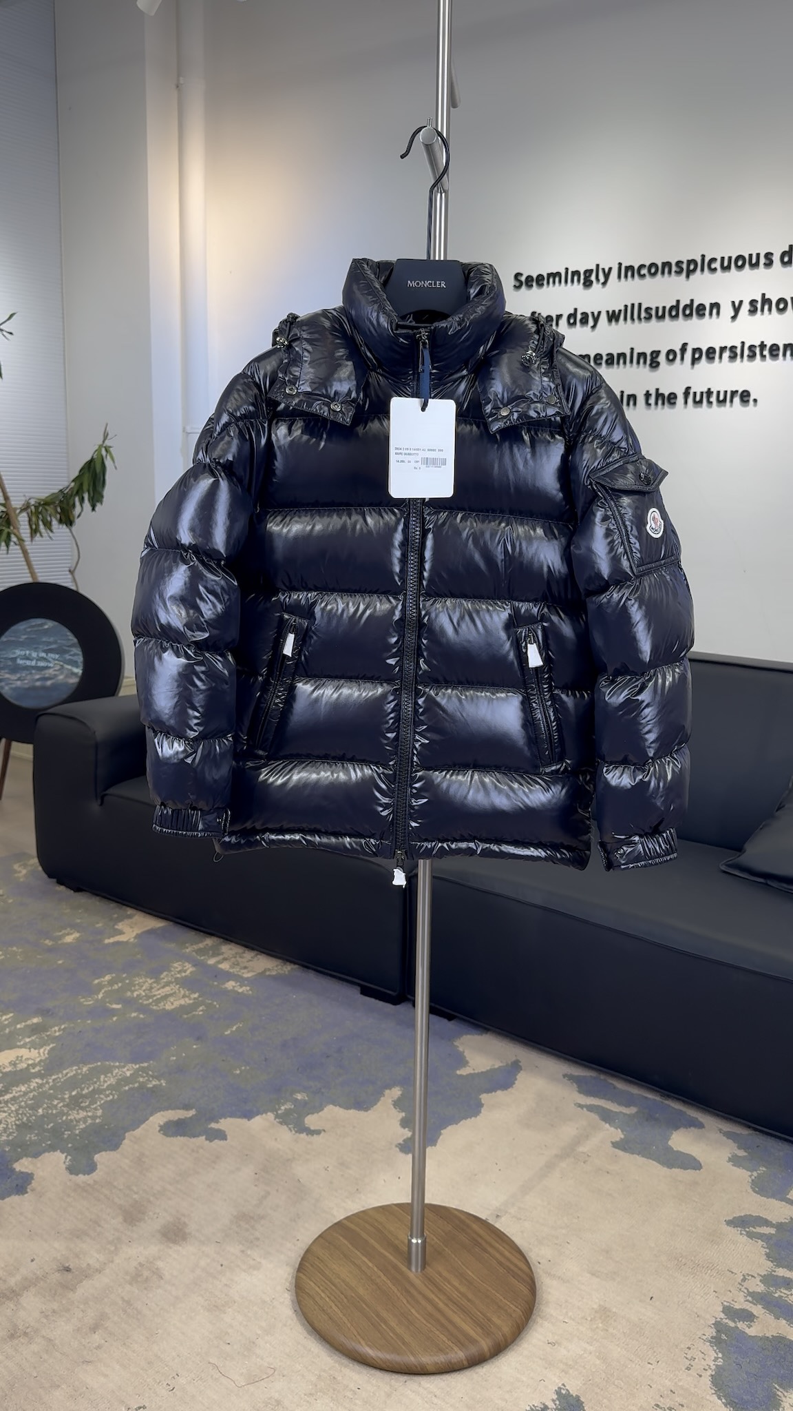 _djU9swC7vPhUtBeS_AmLiUxgeAg4YJS0NdyhB1g