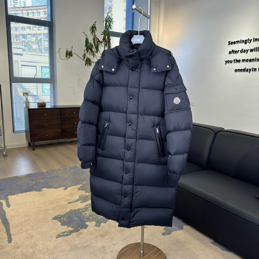 #正品级:𝗠𝗼𝗻𝗰𝗹𝗲𝗿盟可睐 𝗵𝗮𝗻𝗼𝘃𝗲𝗿𝗶𝗮𝗻 纯色连帽哑光防风长款宽松保暖羽绒服#097#𝗦𝗶𝘇