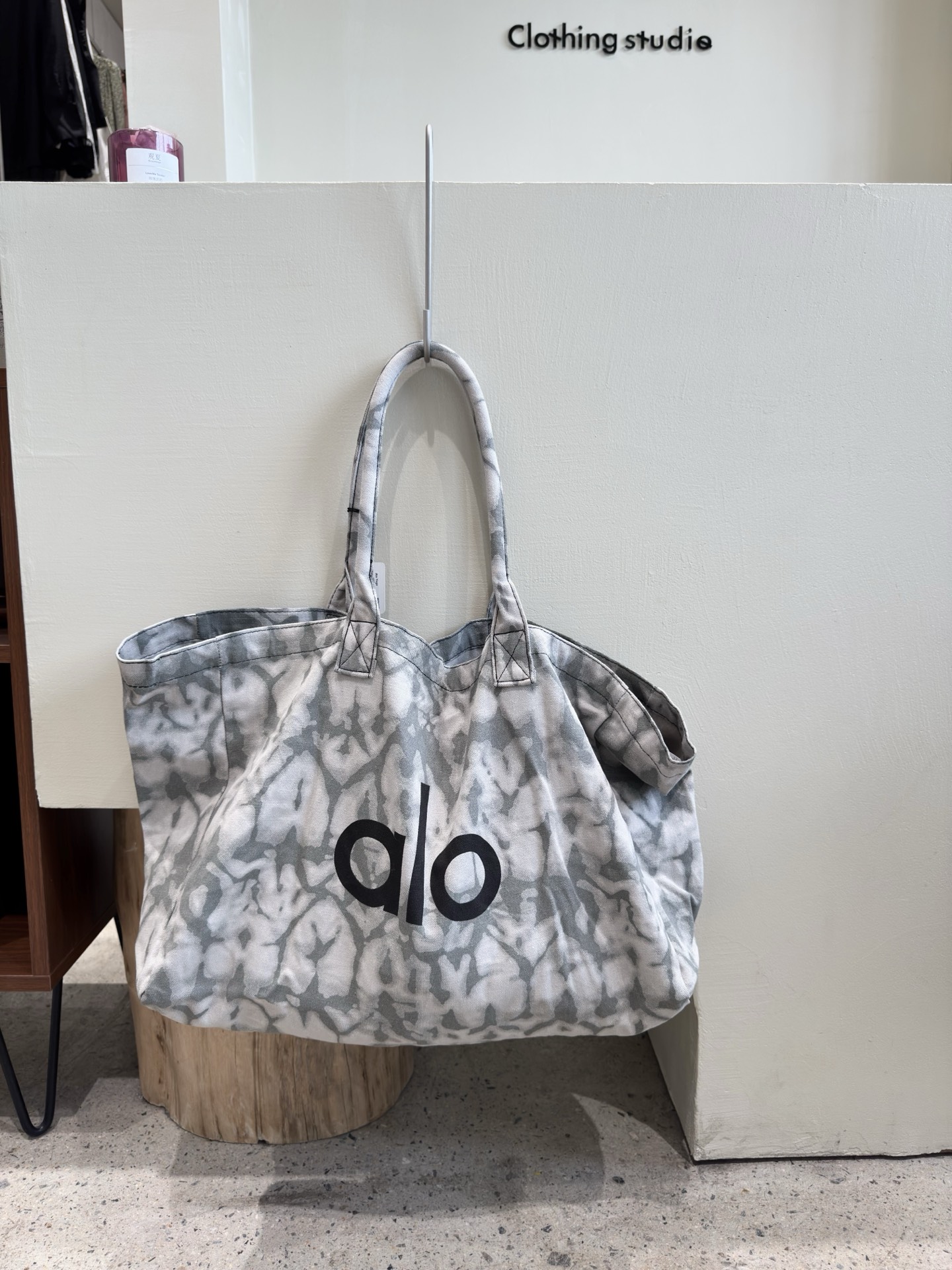 Alo yoga |撞色印花托特包Tote包购物袋手提包 编码:000120A