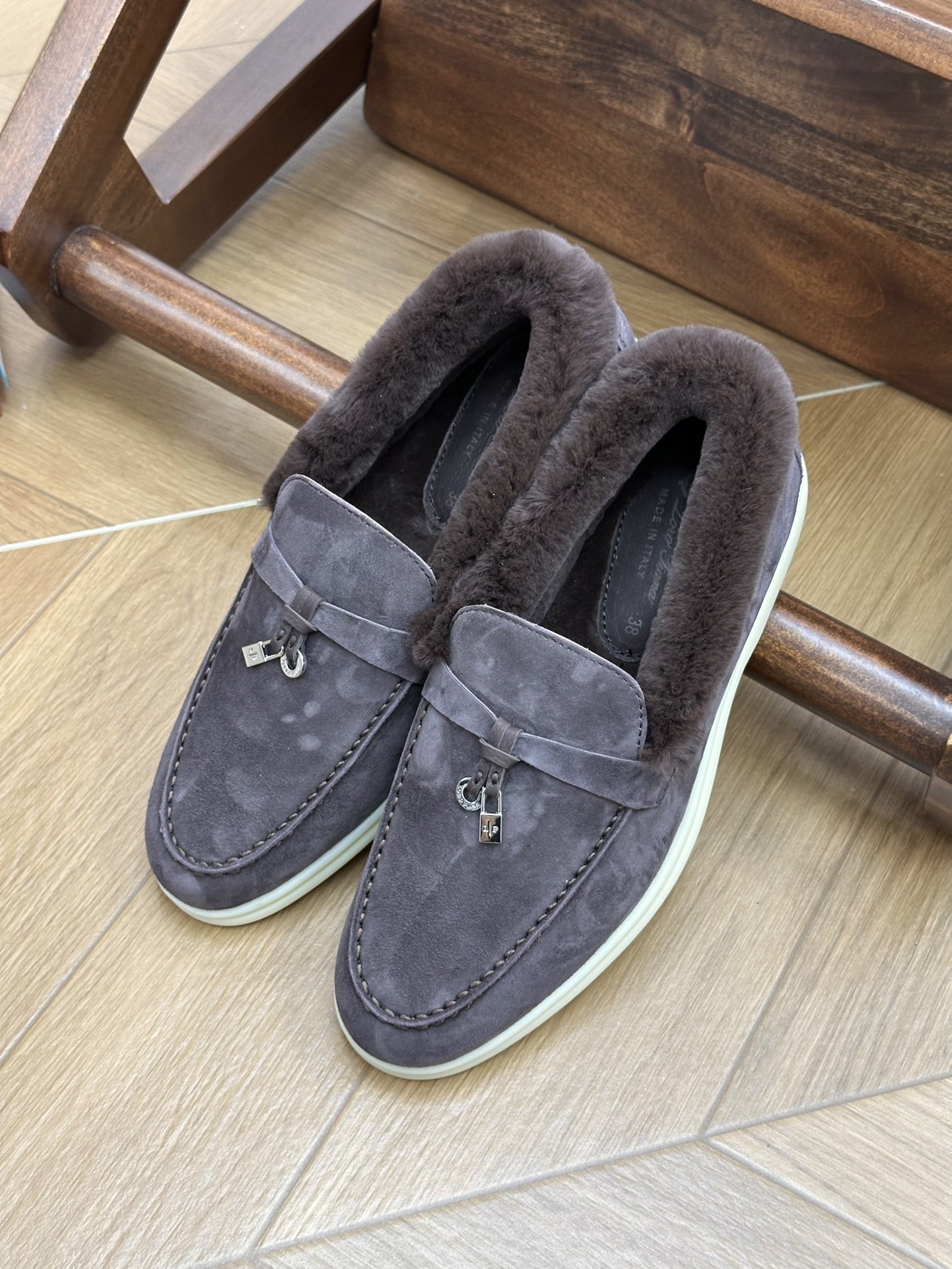 NO:679750,brown, loafers, fur shoes, loafers19860909咖啡色,乐福鞋毛毛鞋,loafers,Women's Shoes