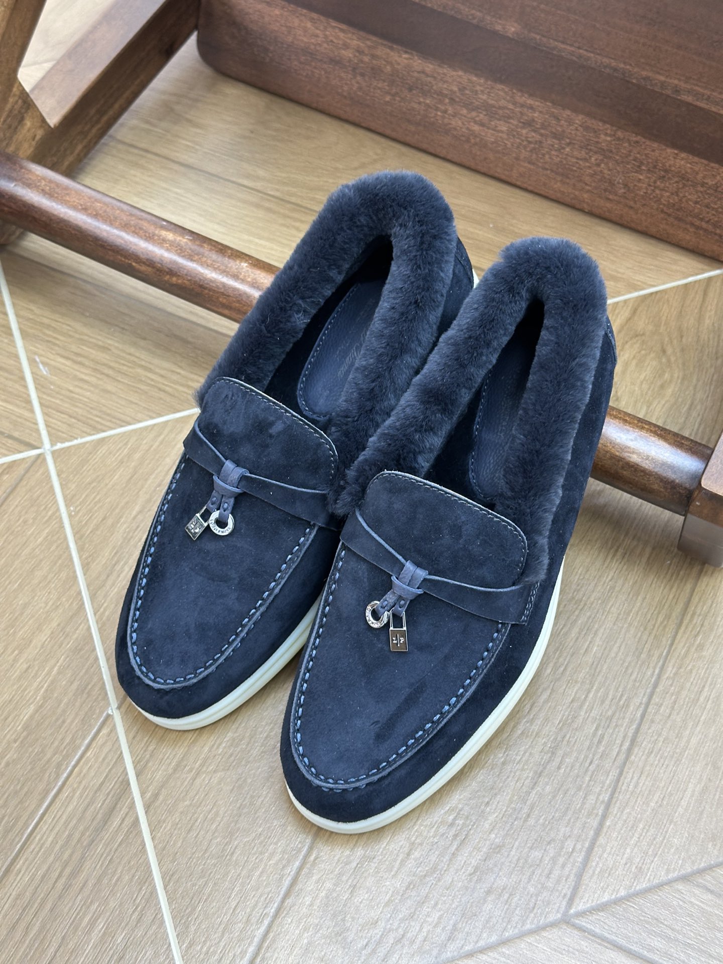 NO:679727,Caviar color, loafers, fur shoes, loafers19860909鱼子酱色,乐福鞋毛毛鞋,loafers,Women's Shoes
