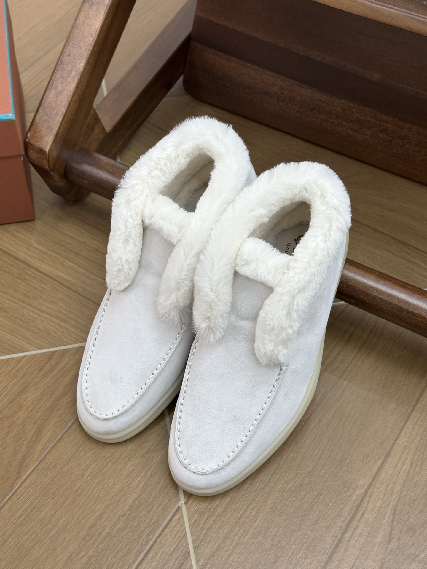 NO:679815,Off-white, loafers, fur shoes, loafers19860909灰白色,乐福鞋毛毛鞋,loafers,Women's Shoes