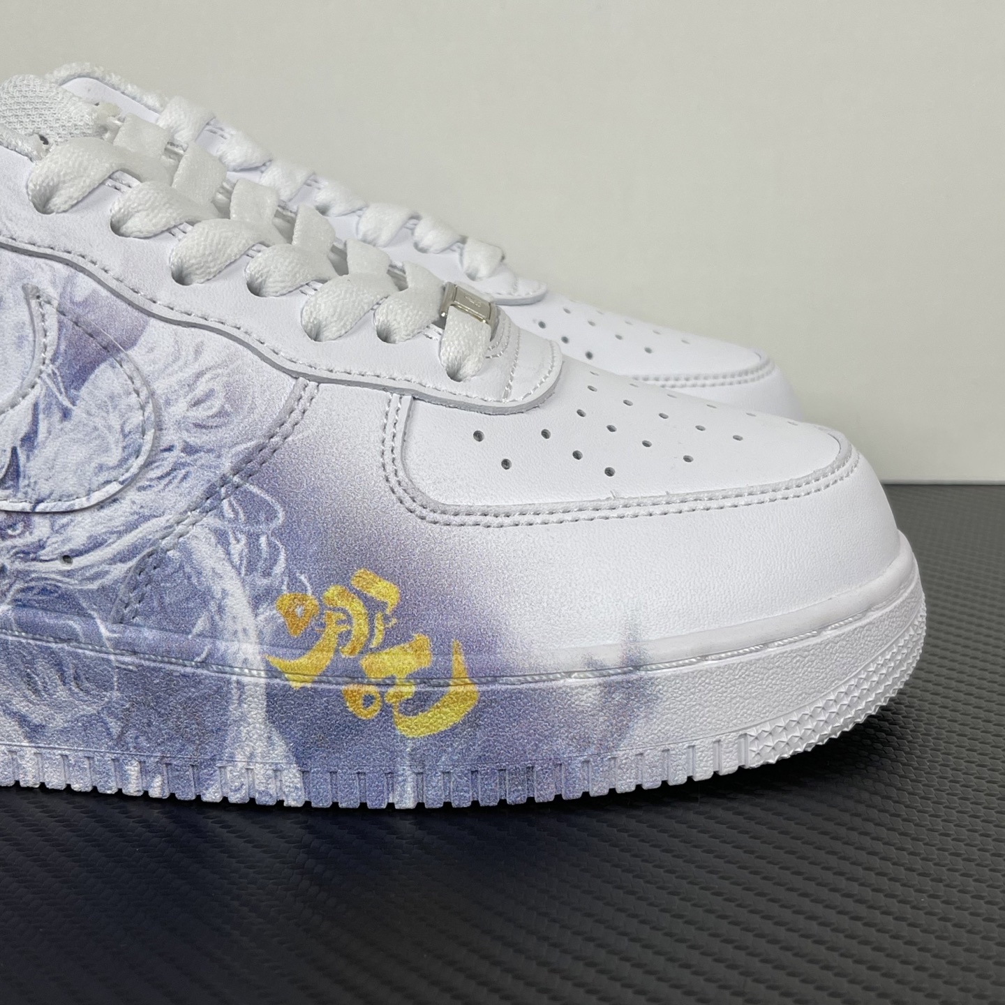 特价    
 NK Air Force 1 07 空军一号经典低帮板鞋 哪吒 ！
货号：CW2288-