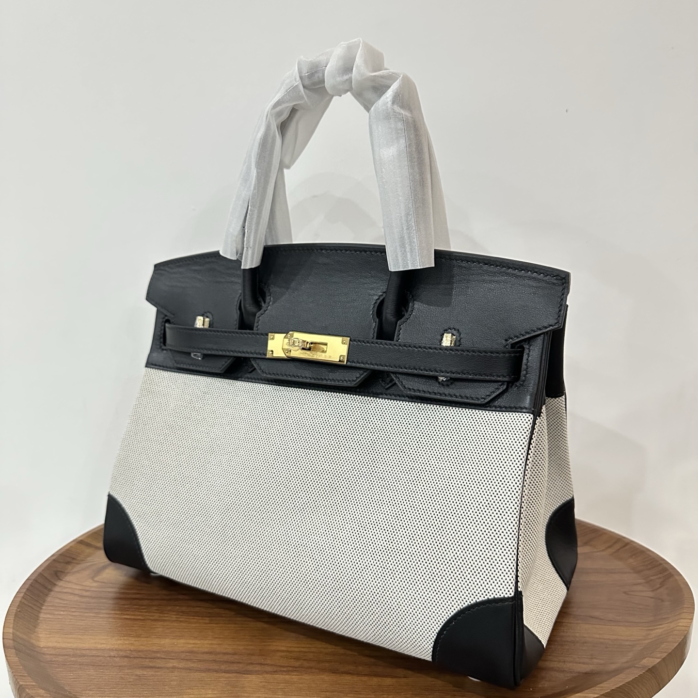 Hermès Hermes birkin 30 canvas and leather black gold buckle ready stock
