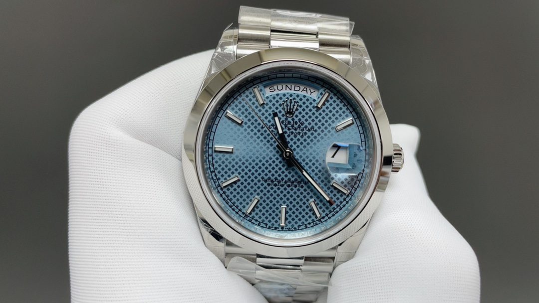 Rolex 今日推荐 星期日历型 40mm 3235机芯