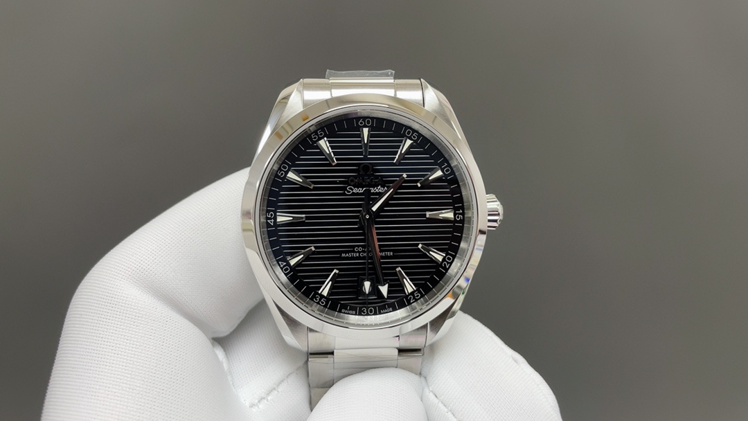 Omega 今日推荐 柚木 白壳黑面 41mm 8900机