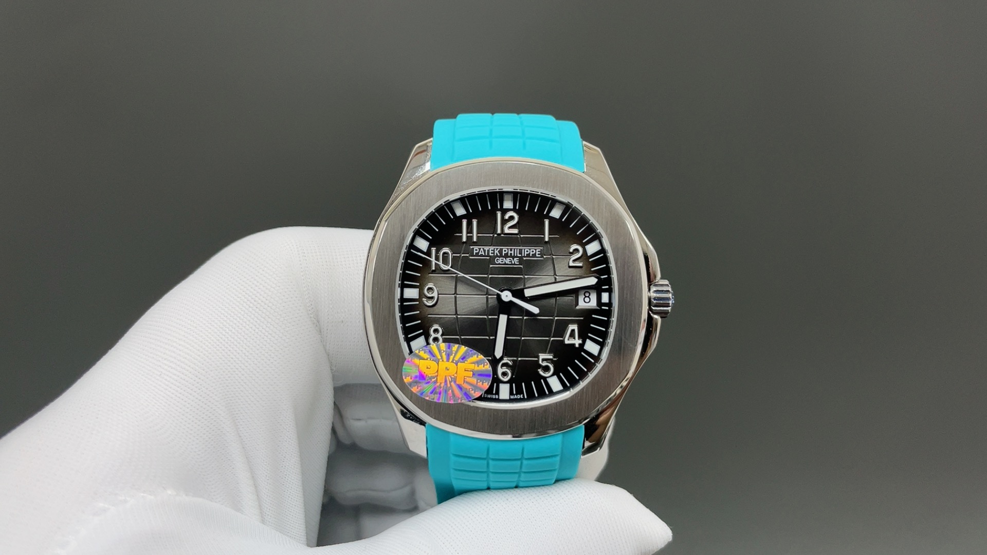 NO:882303,F Patek Philippe grenade. New color 'Diffany Blue' 8.3mm thickness (same as the original version) built-in 324 integrated movement (same as the original version, non-stop seconds),,patek philippe19860909F 百达翡丽手雷.新色“迪芙尼兰” 8.3mm厚度（原版一致）内置324一体机芯（原版一致调时不停秒）,,patek philippe,Watch