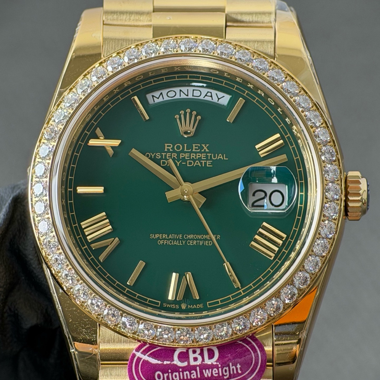 NO:947003,Real CBD products will be refunded at the same time!  Gambling table green circle round diamond, integrated movement,19860909真CBD出品掉皮包退！赌桌绿圈圆钻,一体机芯,,Watch