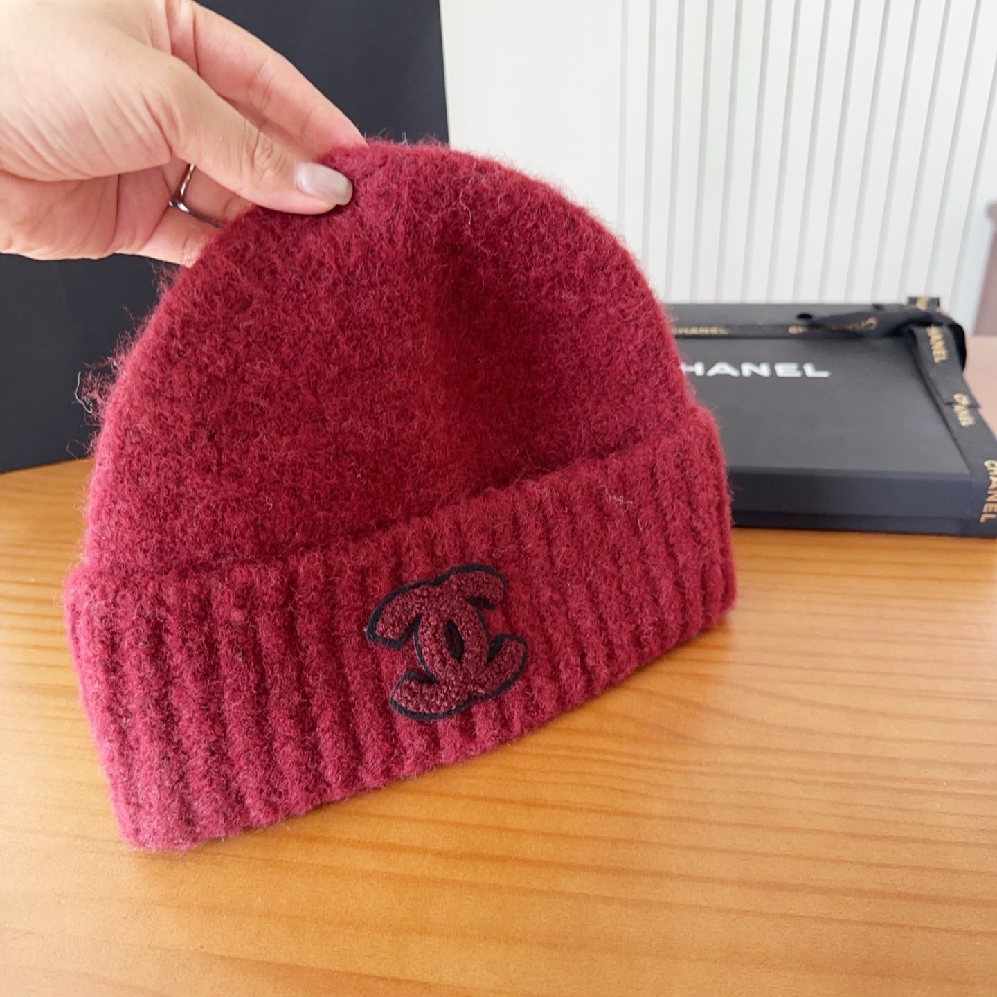 

chane 针织冷帽
一上架便火遍小红书~
全网首发 对色对版
首批货量充足 快快入手