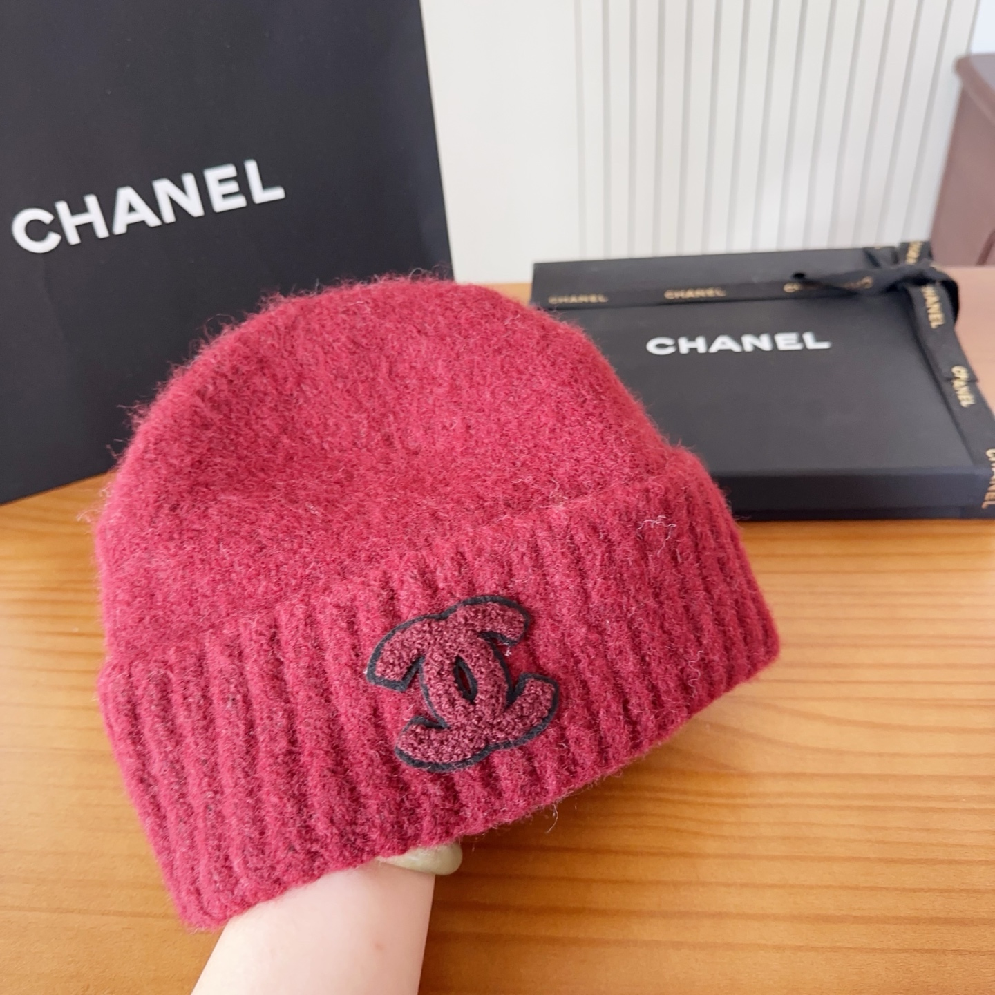 

chane 针织冷帽
一上架便火遍小红书~
全网首发 对色对版
首批货量充足 快快入手