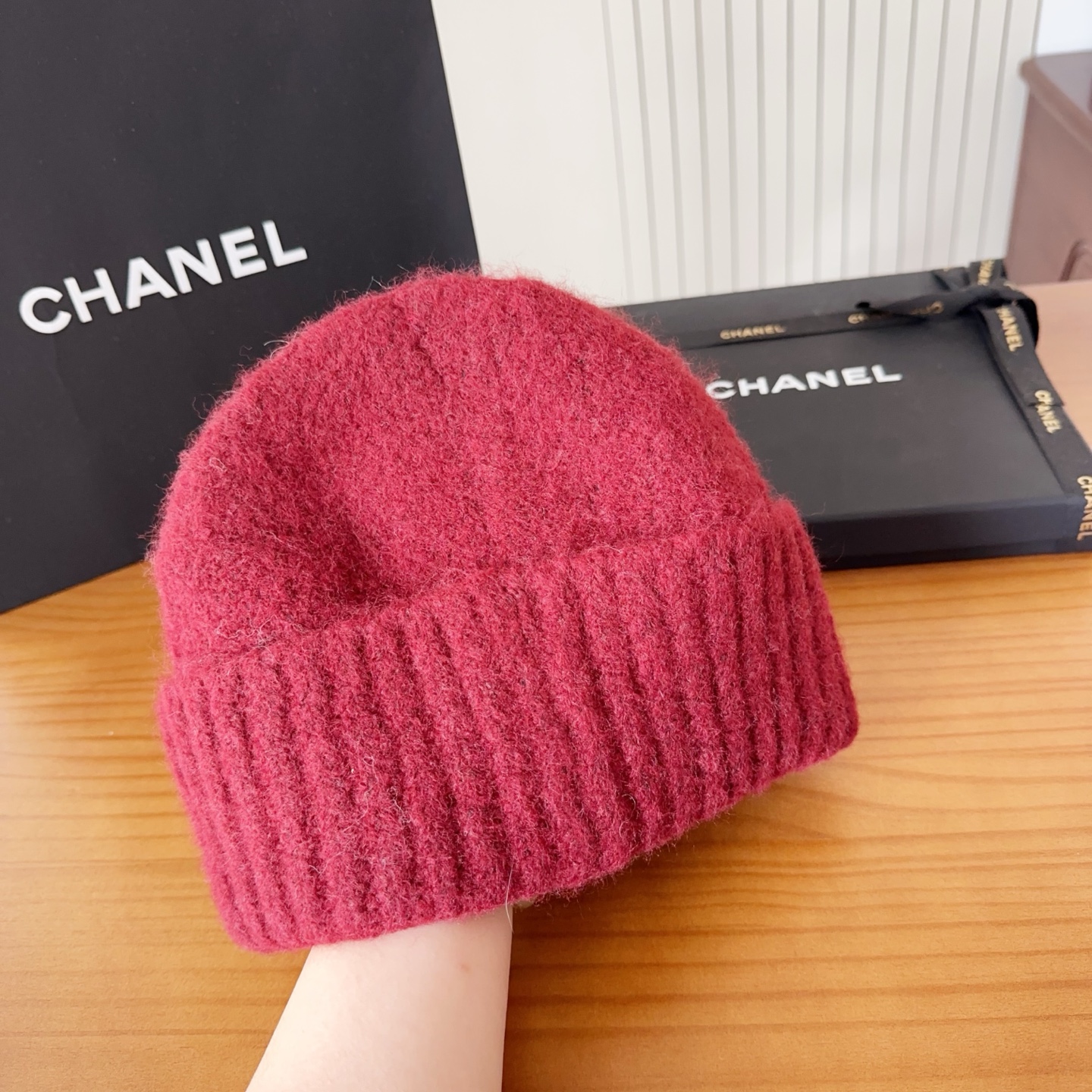 

chane 针织冷帽
一上架便火遍小红书~
全网首发 对色对版
首批货量充足 快快入手