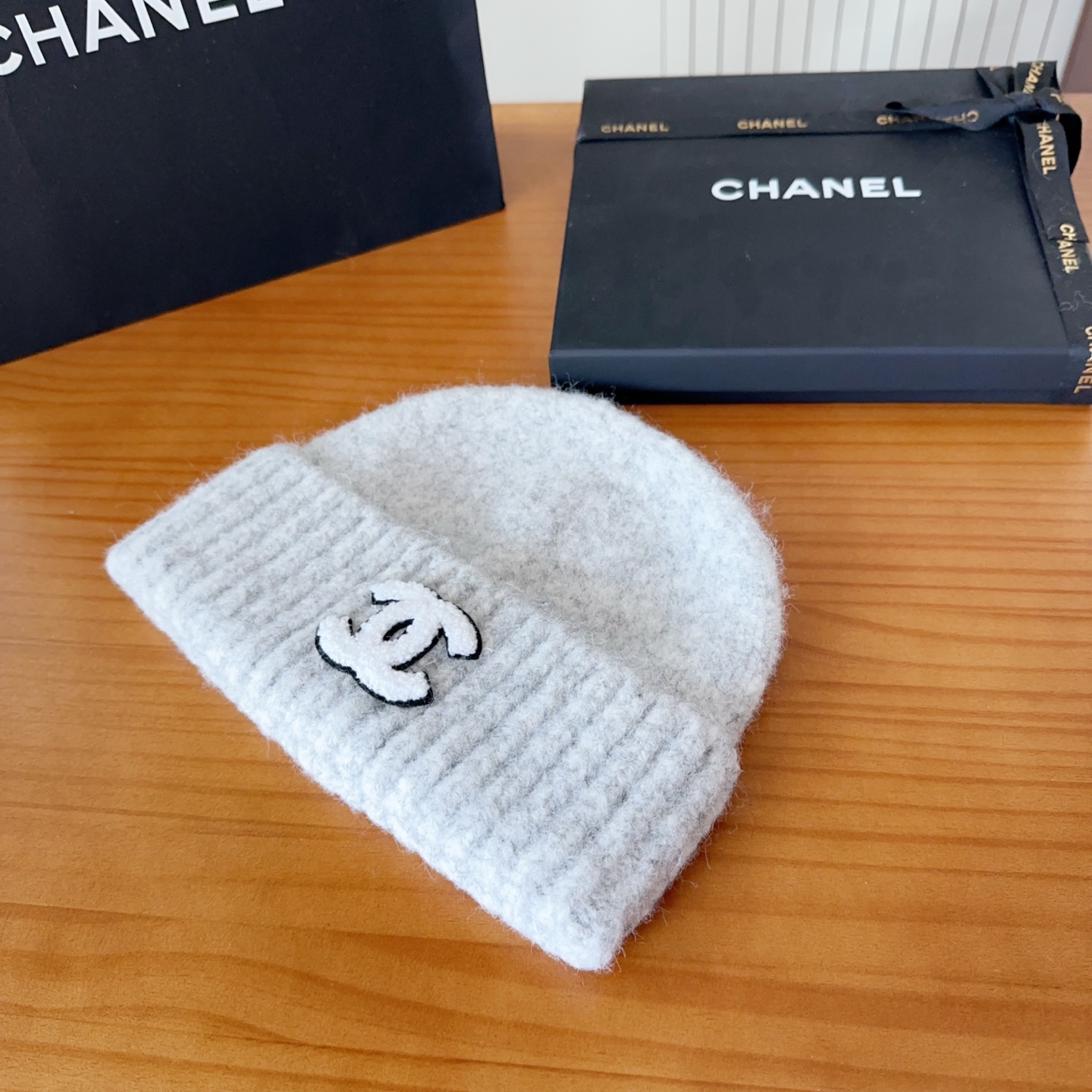 

chane 针织冷帽
一上架便火遍小红书~
全网首发 对色对版
首批货量充足 快快入手