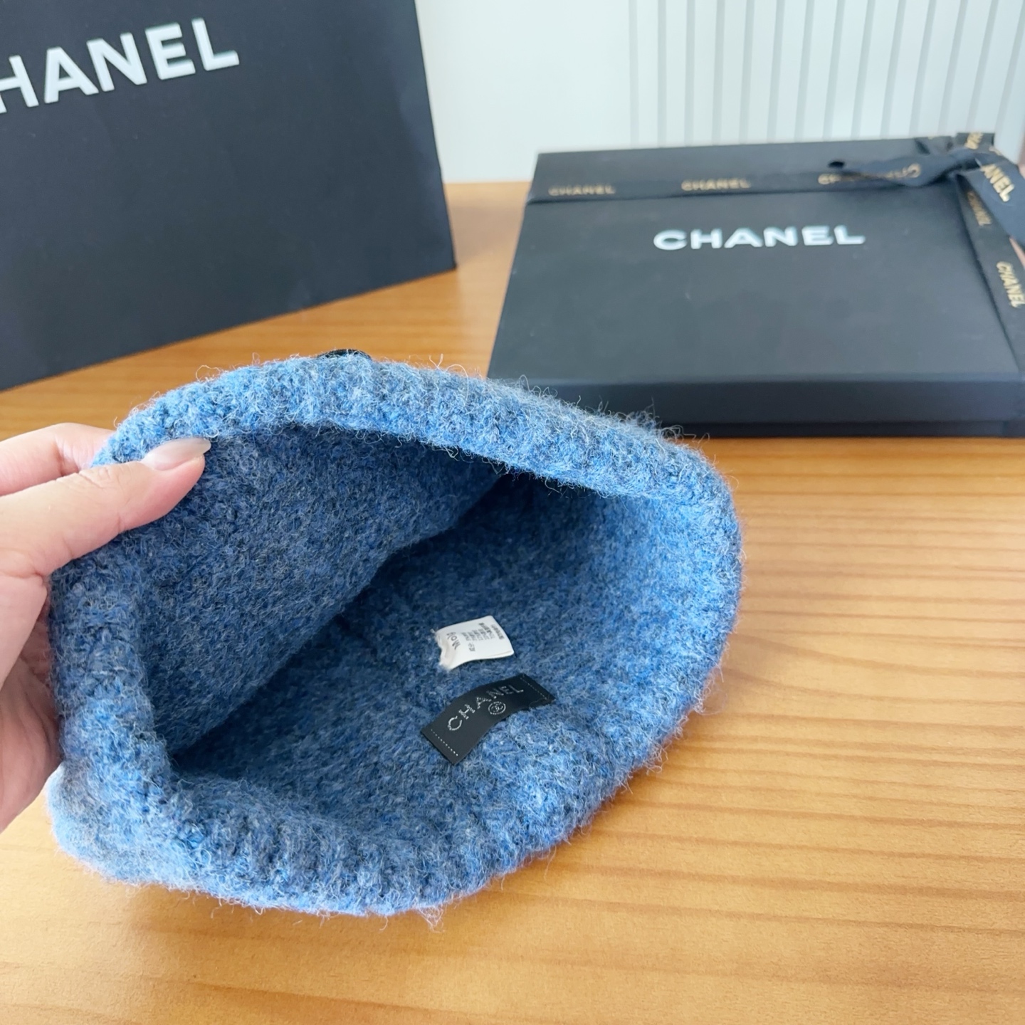 

chane 针织冷帽
一上架便火遍小红书~
全网首发 对色对版
首批货量充足 快快入手