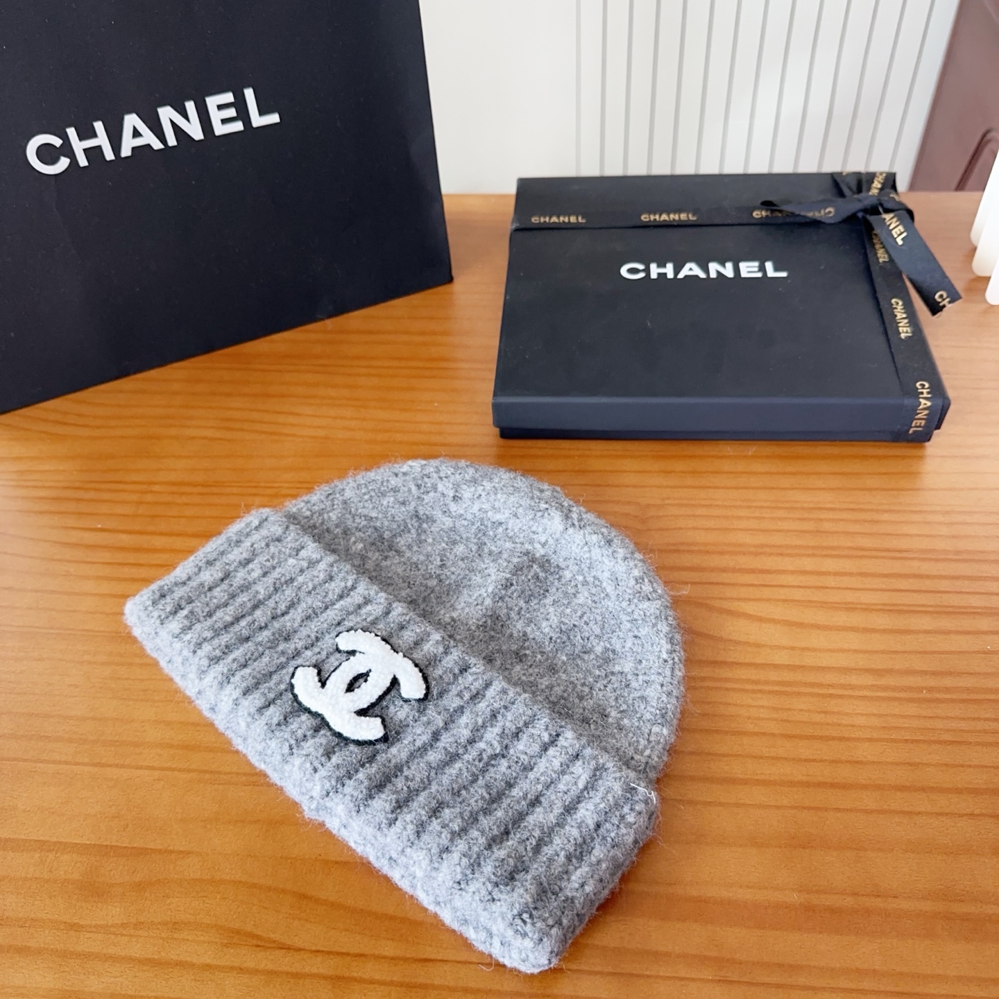 

chane 针织冷帽
一上架便火遍小红书~
全网首发 对色对版
首批货量充足 快快入手