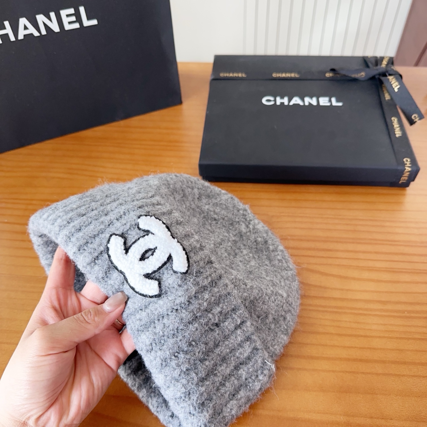 

chane 针织冷帽
一上架便火遍小红书~
全网首发 对色对版
首批货量充足 快快入手