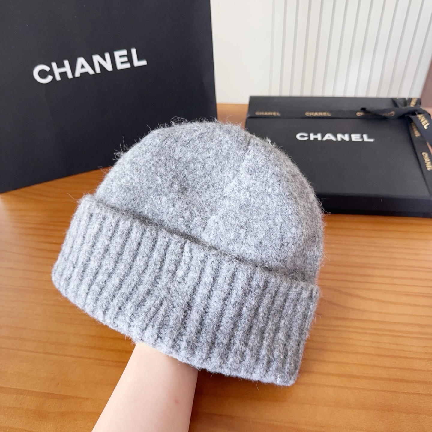 

chane 针织冷帽
一上架便火遍小红书~
全网首发 对色对版
首批货量充足 快快入手