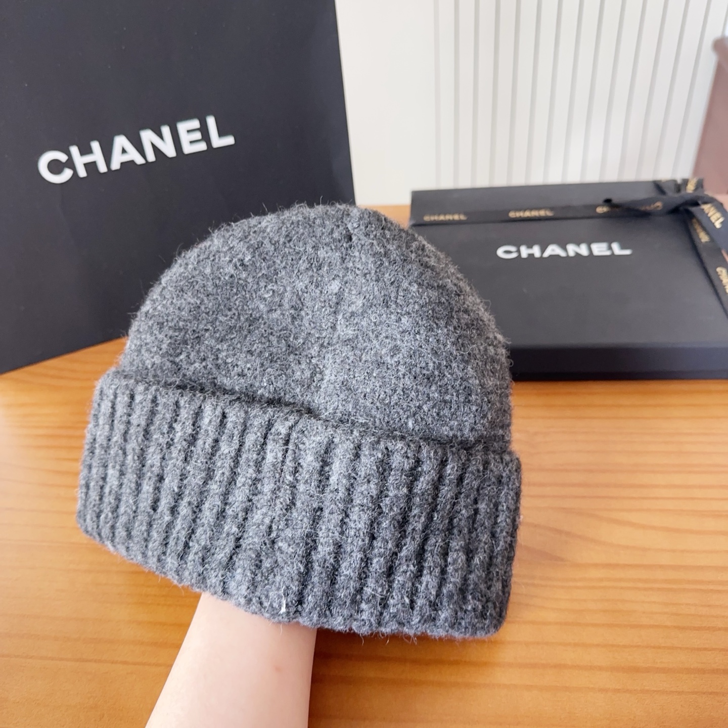 

chane 针织冷帽
一上架便火遍小红书~
全网首发 对色对版
首批货量充足 快快入手