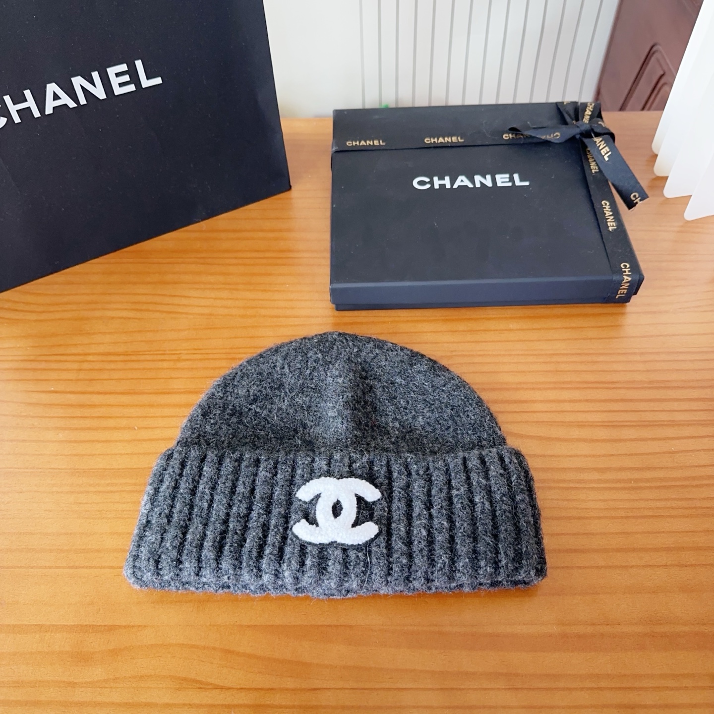 

chane 针织冷帽
一上架便火遍小红书~
全网首发 对色对版
首批货量充足 快快入手