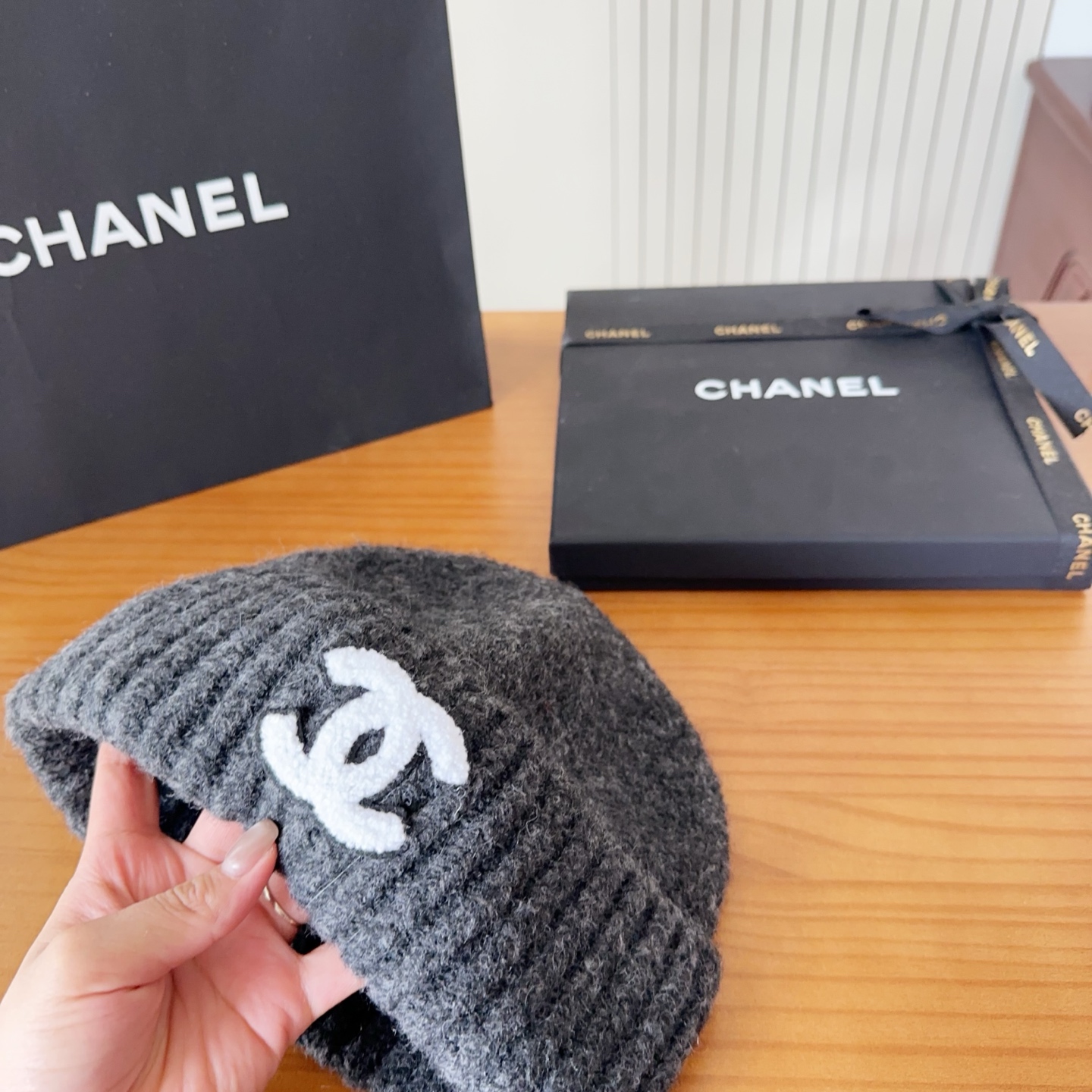 

chane 针织冷帽
一上架便火遍小红书~
全网首发 对色对版
首批货量充足 快快入手