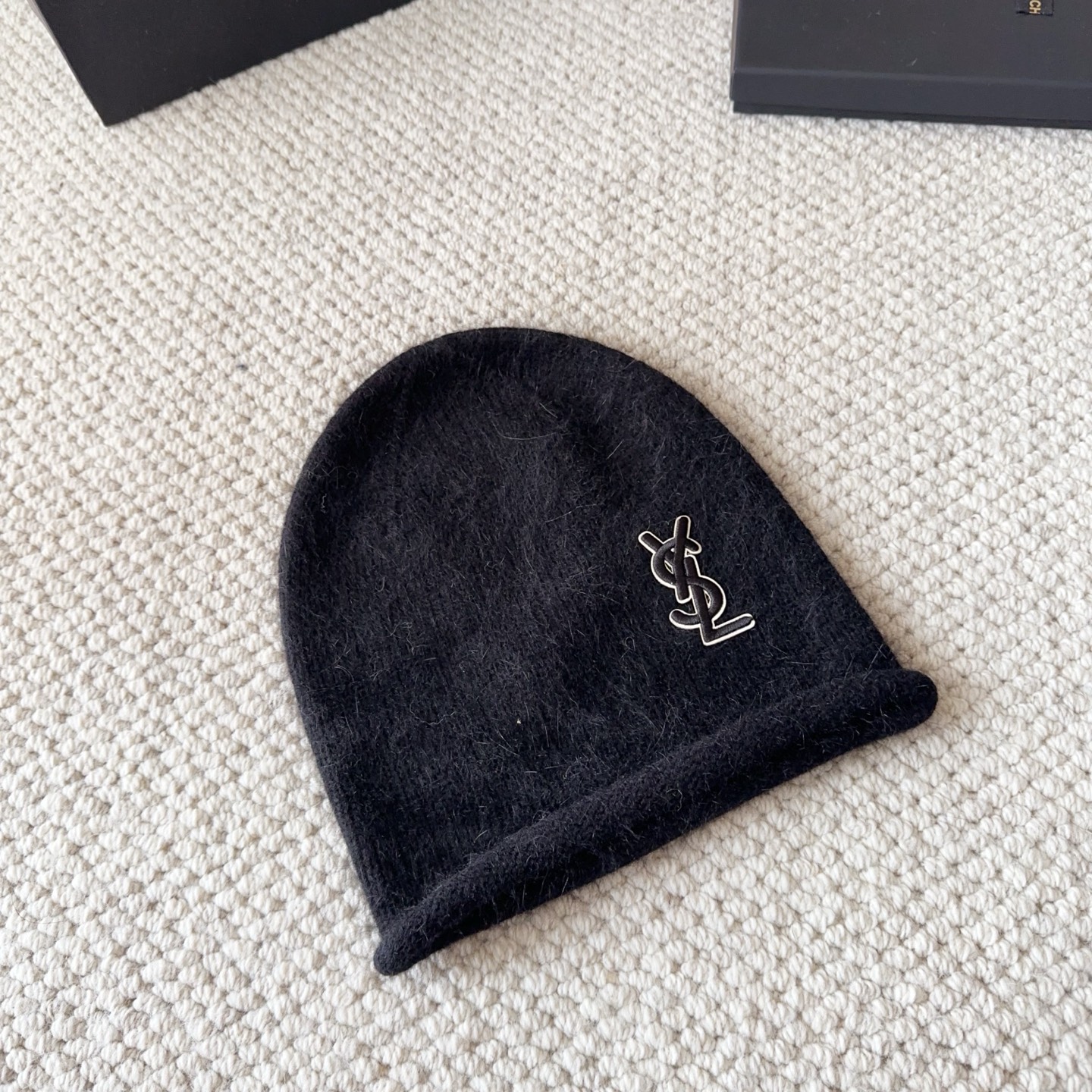 ysl 圣罗兰 2025秋冬新款毛线帽，男女款针织帽，