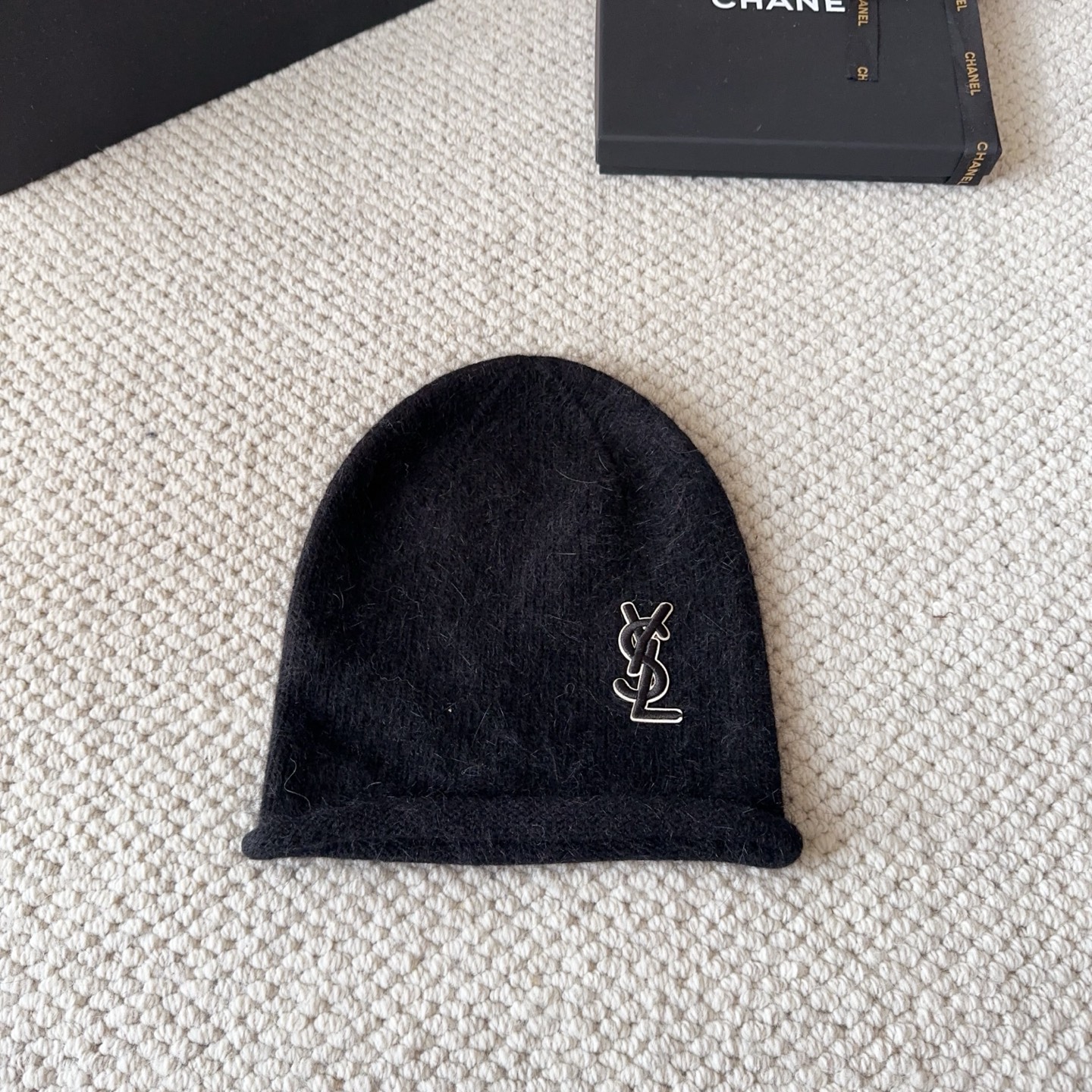 ysl 圣罗兰 2025秋冬新款毛线帽，男女款针织帽，